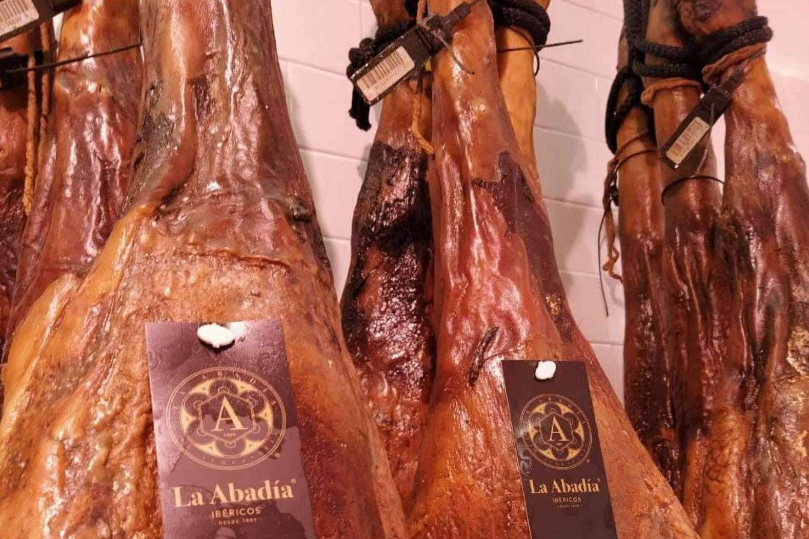 La Abadía Ibéricos, entre los mejores jamones artesanales del mercado