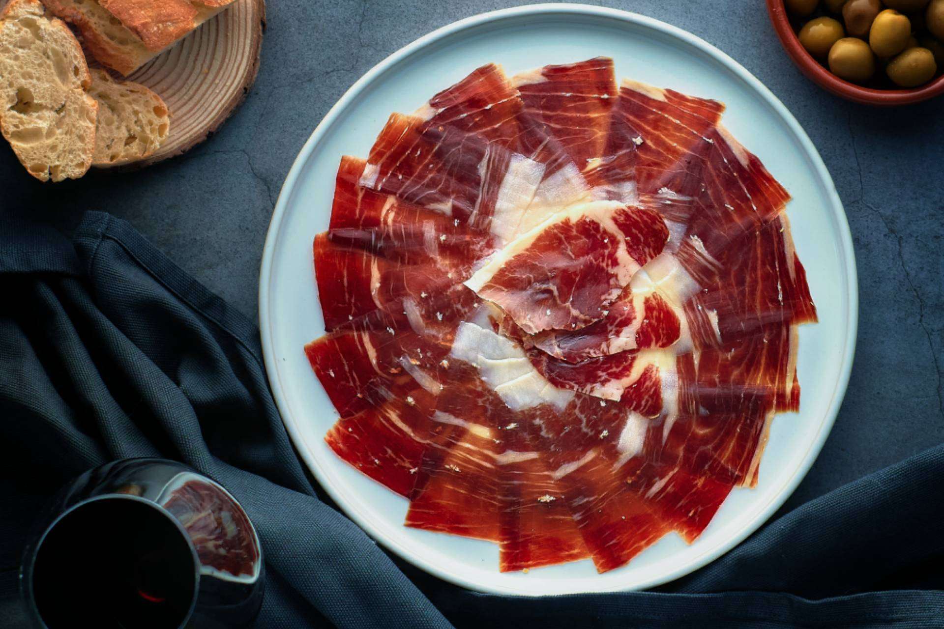Exquisitoo, la tienda online donde comprar jamón de cebo ibérico
