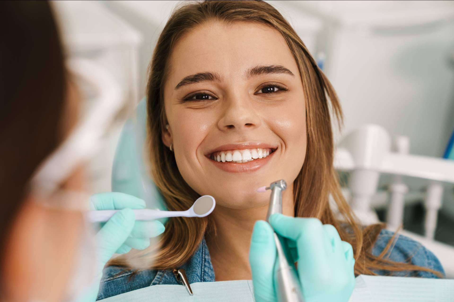 La clínica dental de Madrid que lleva más de 30 años devolviendo la sonrisa a sus pacientes es Arturo Soria