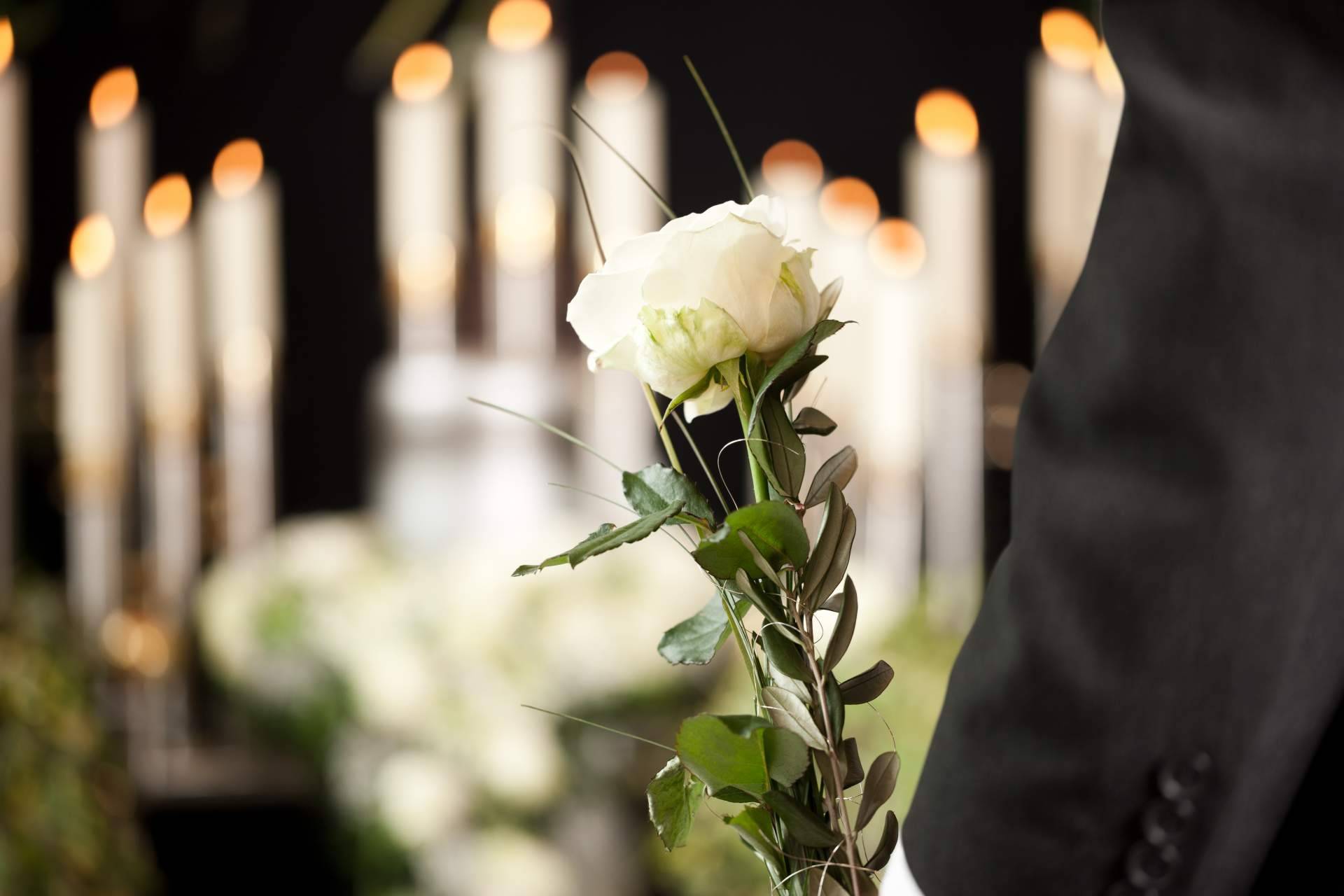 La digitalización del sector funerario con los profesionales de Interfunerarias