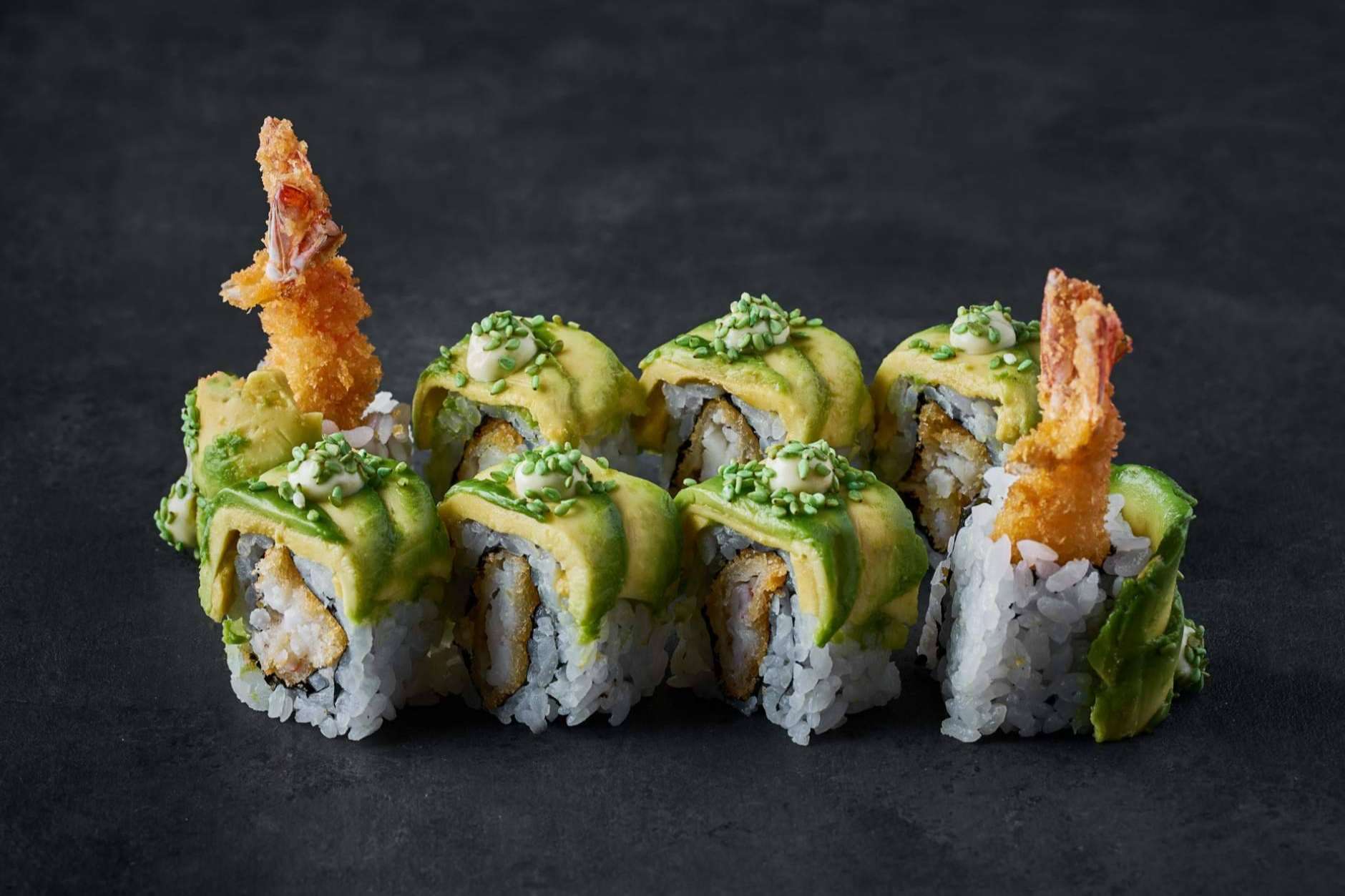 La pasión del chef Miguel de Vega por la gastronomía japonesa se refleja en los platos del restaurante Kira Kira de Madrid