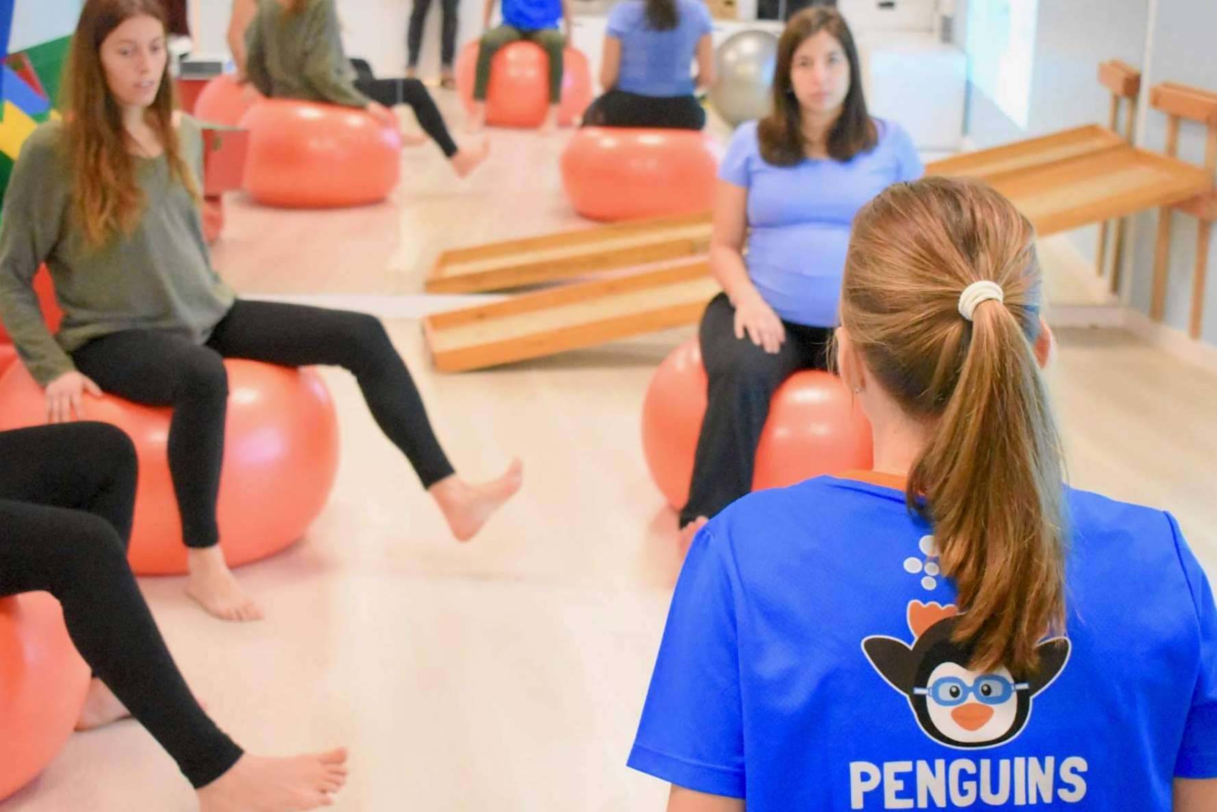 Penguins ofrece cursos de preparación al parto con el método AIPAP