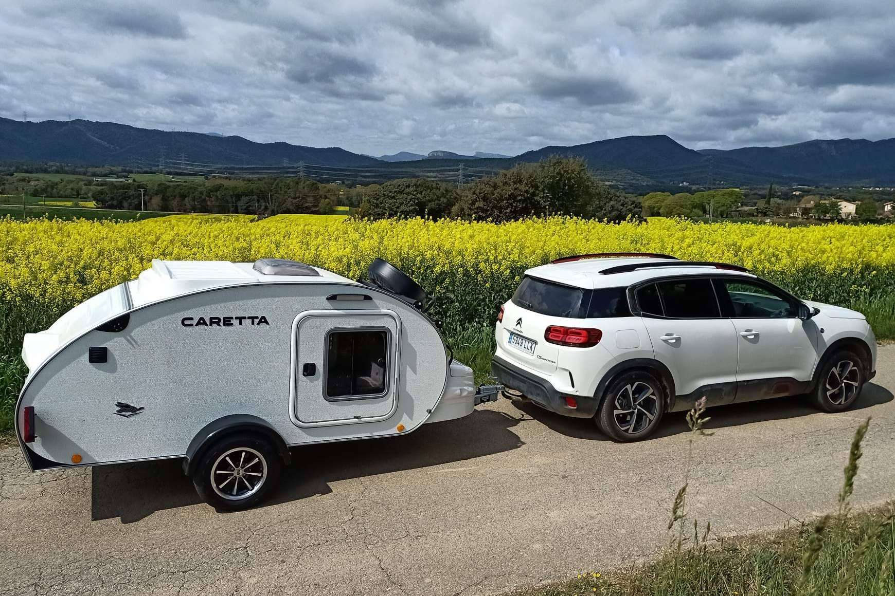 Turismo sostenible con la minicaravana Caretta de minicaravanas.com