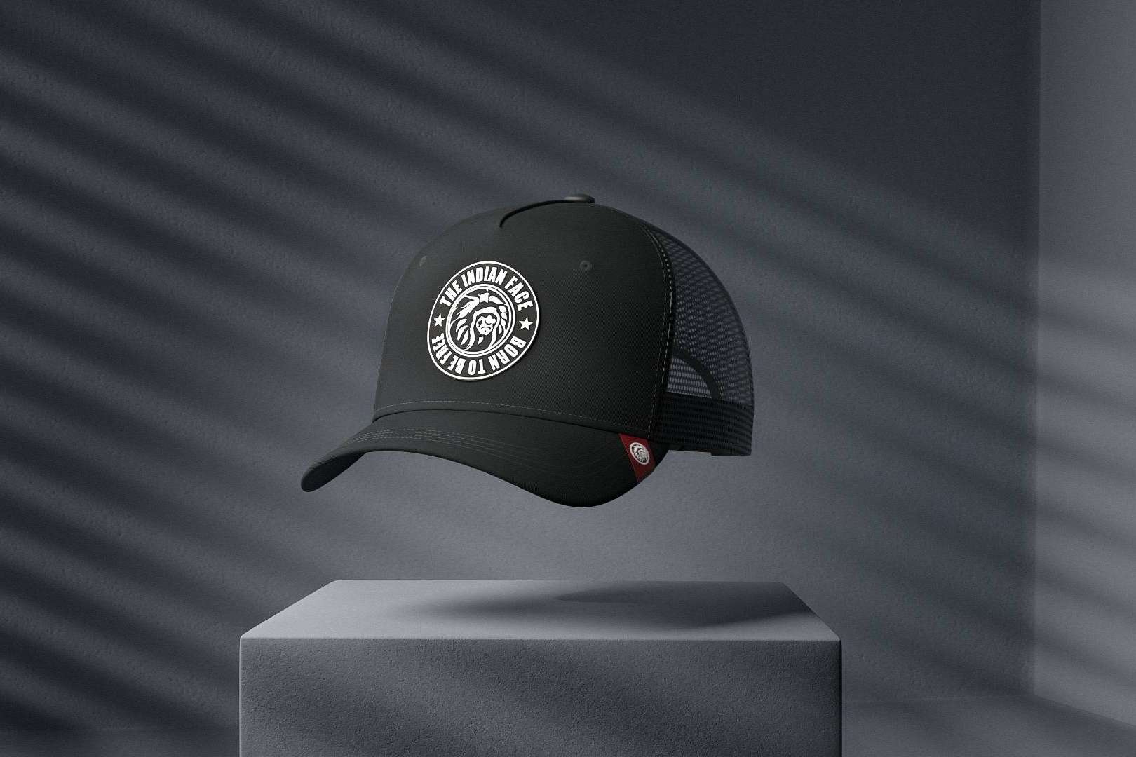 The Indian Face y el éxito de sus gorras trucker