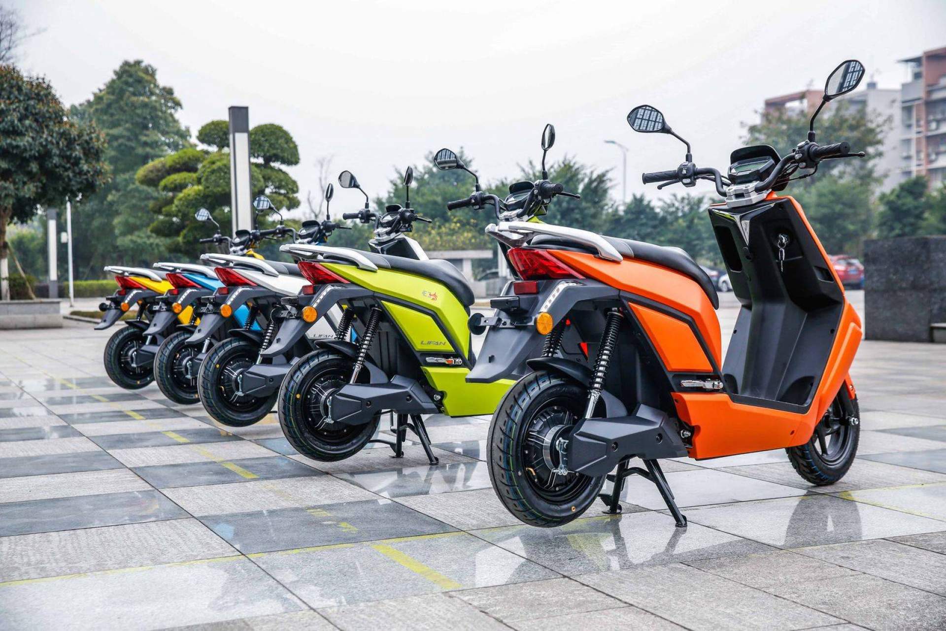 Soluciones a medida para la transformación de las flotas de motos de las empresas de la mano de Lifan