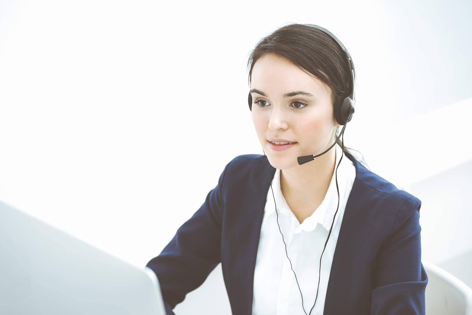 La telefonía VoIP permite gestionar todas las comunicaciones desde la nube