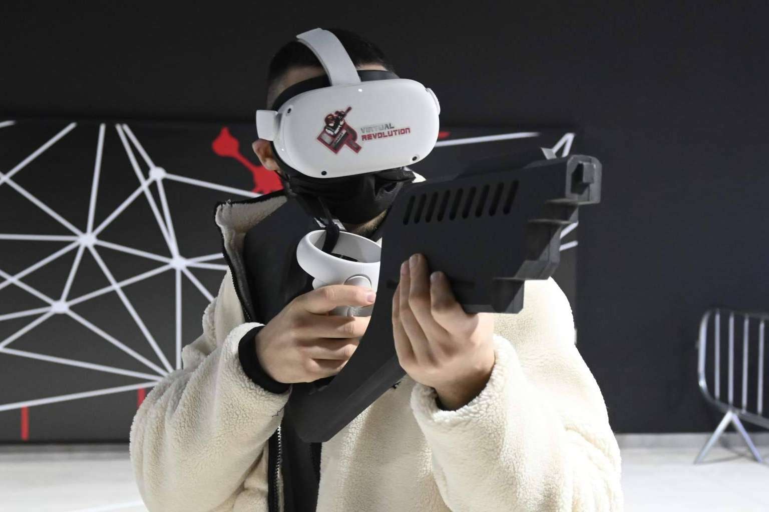 Una de las mejores experiencias de Realidad Virtual en Madrid, de la mano de VR Airsoft y Virtual Revolution