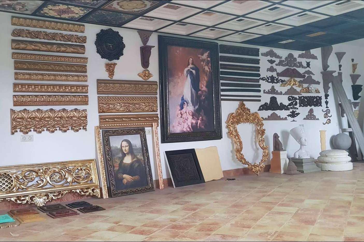 Elementos arquitectónicos y decorativos de vanguardia con el servicio integral de Sumiseran