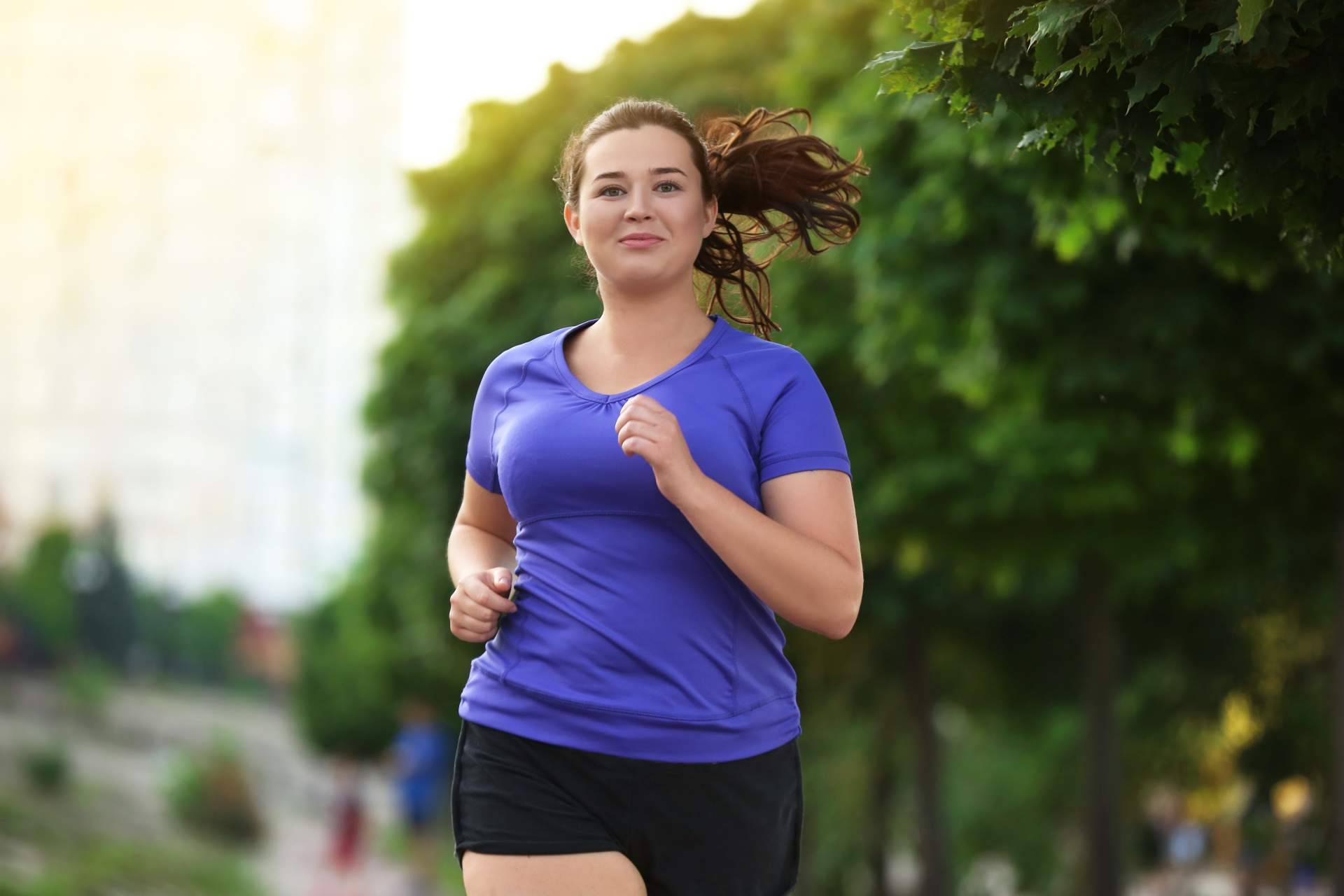Evitar la obesidad es fácil con una buena alimentación y ejercicio
