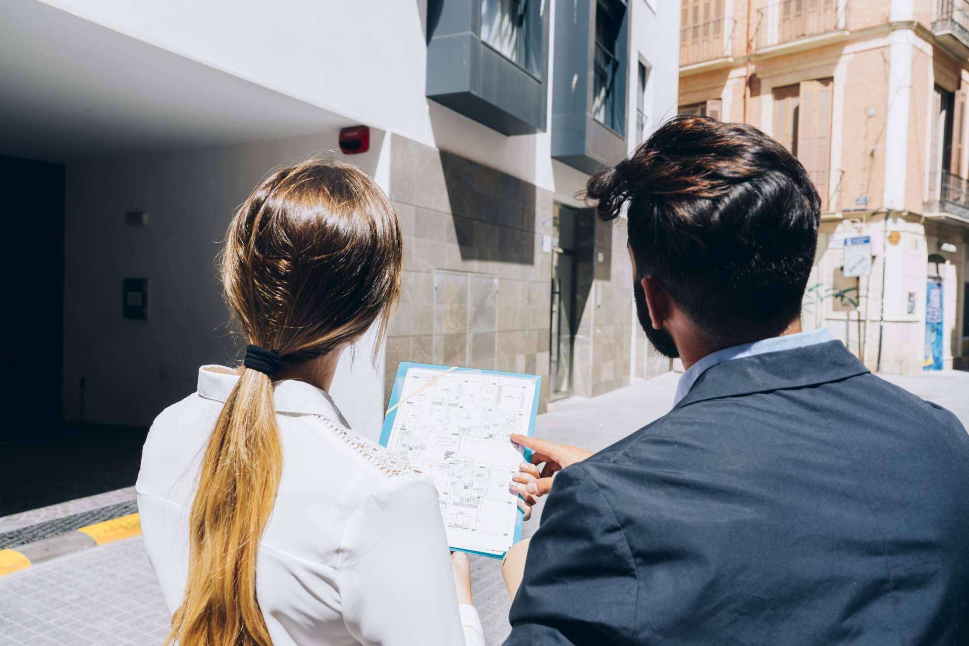 ¿Cuáles son las ventajas de contratar un Seguro de Impago de Alquiler para locales comerciales?
