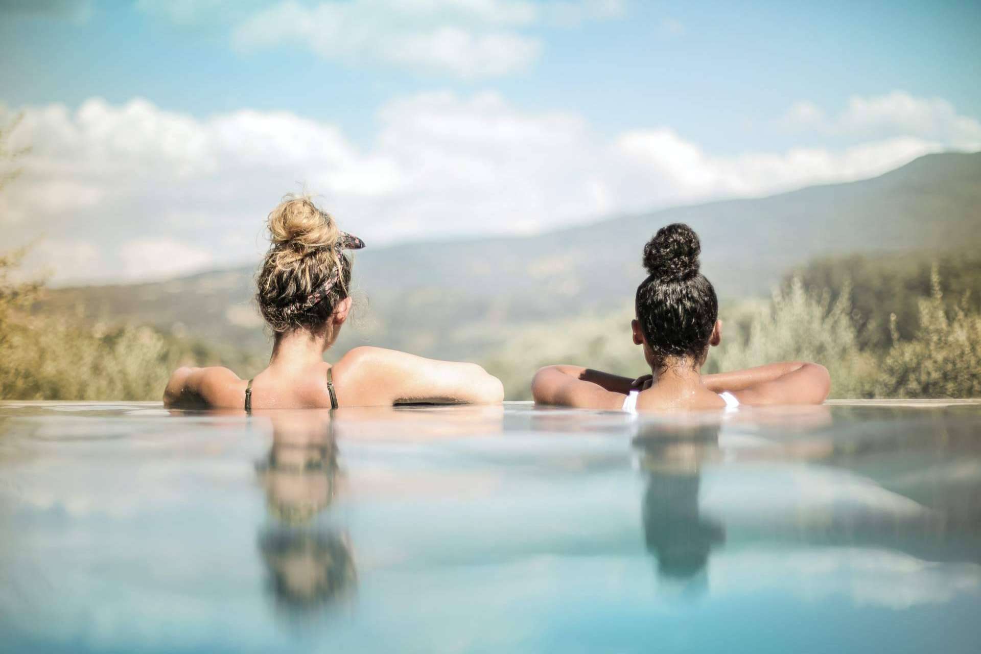 Warmpool ofrece una nueva, elegante y silenciosa bomba de calor Silenp Full Inverter para piscina
