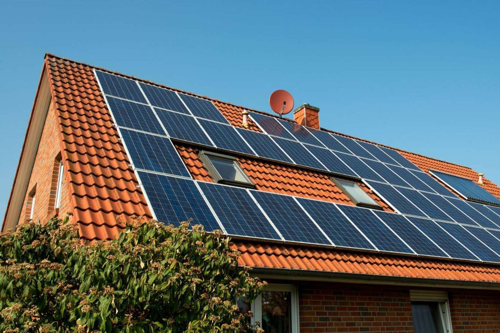Vatios Verdes sobre la importancia de confiar en los paneles fotovoltaicos para fomentar el autoconsumo