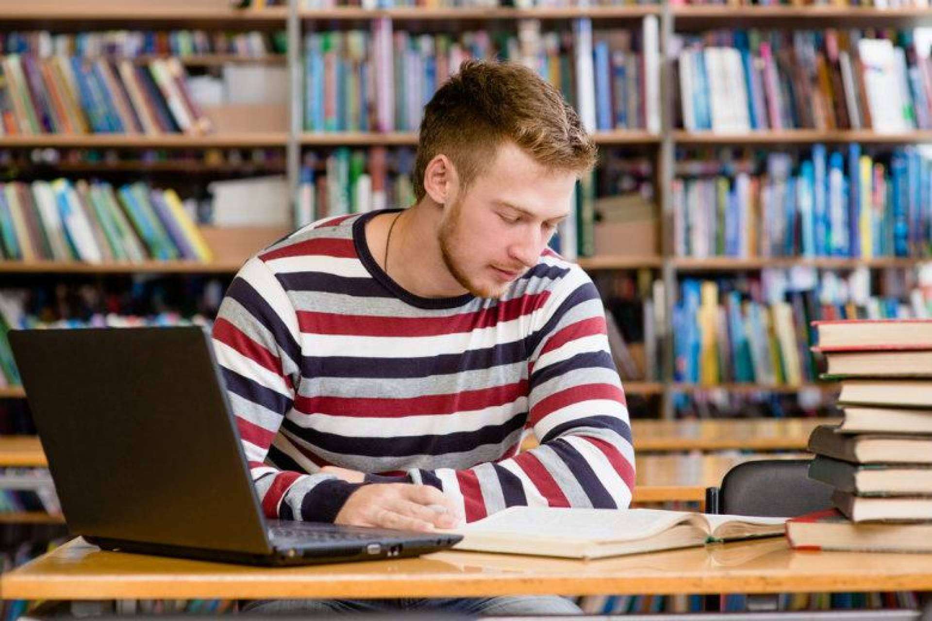 ¿Cuáles son las ventajas de preparar oposiciones con Simplificatusopos.es?