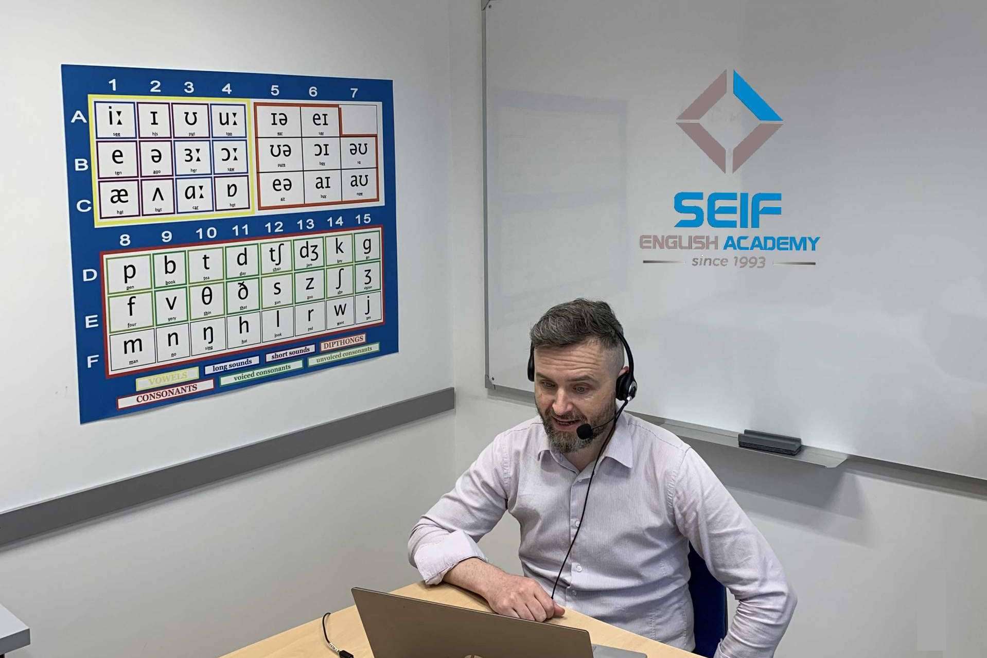 Seif English Online, la academia que ofrece clases online por videoconferencia en directo
