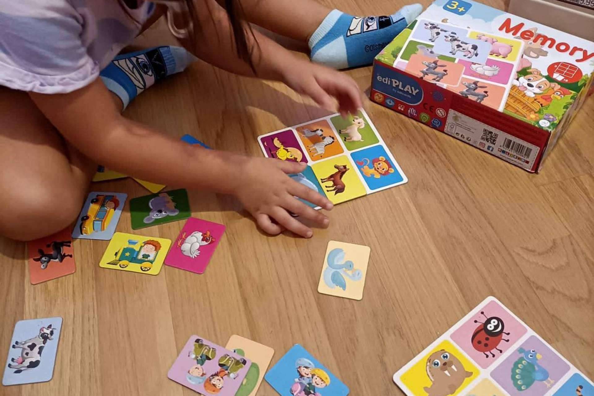 Impulsar las habilidades cognitivas de los niños a través de juegos, por Edicards