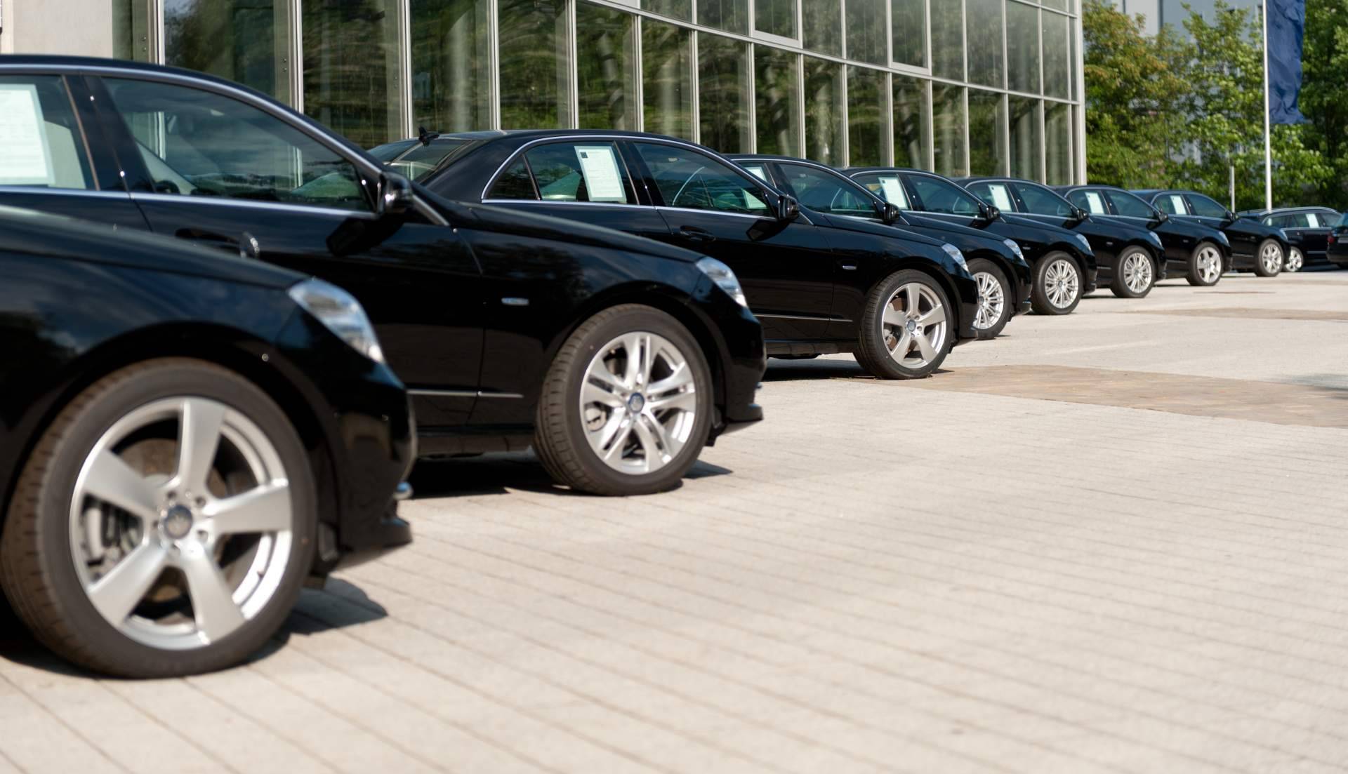 ¿Cuáles son las ventajas del renting de coches? Con Renting Car Fácil