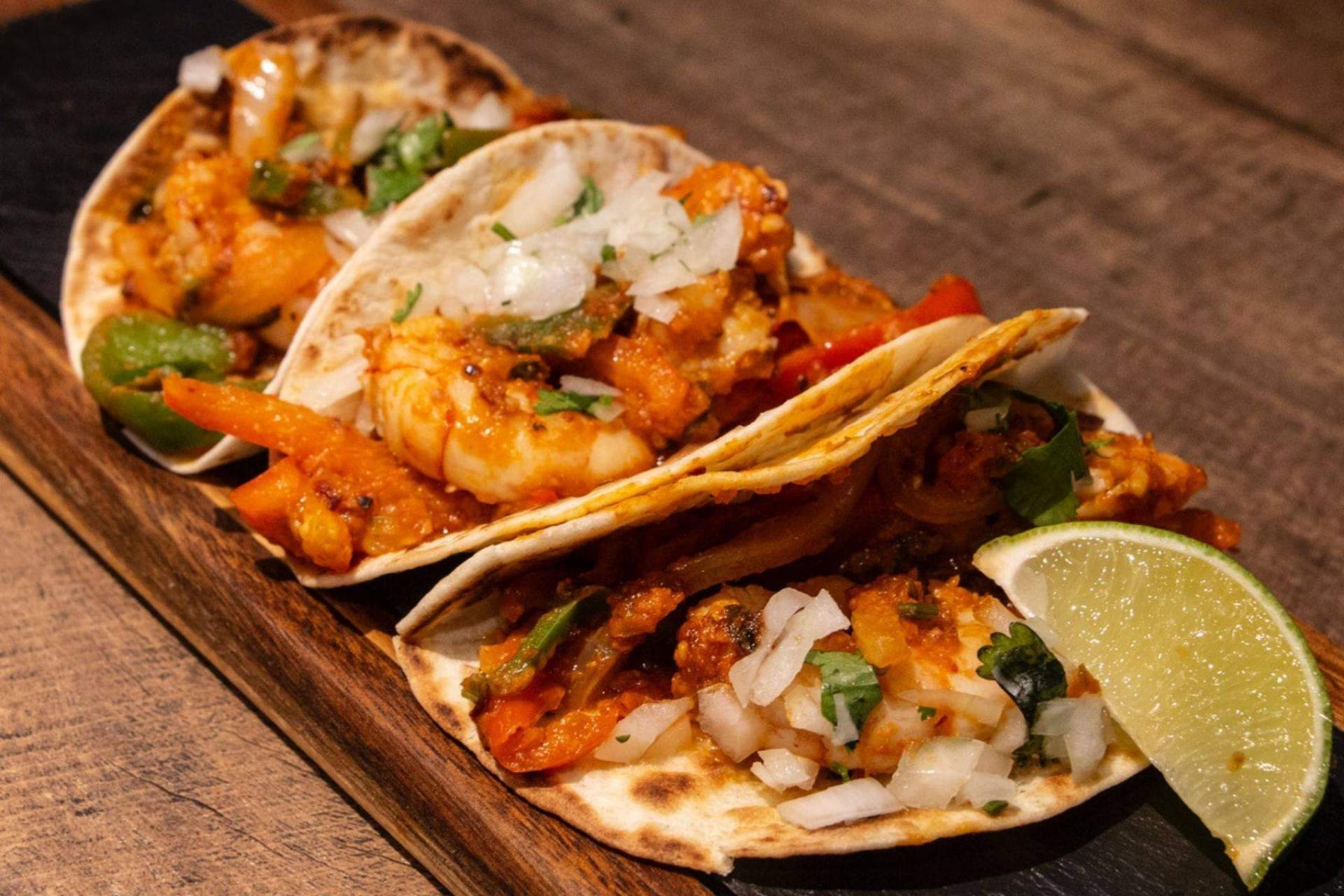 Conocer la gran variedad de quesadillas que se pueden encontrar en La Llorona