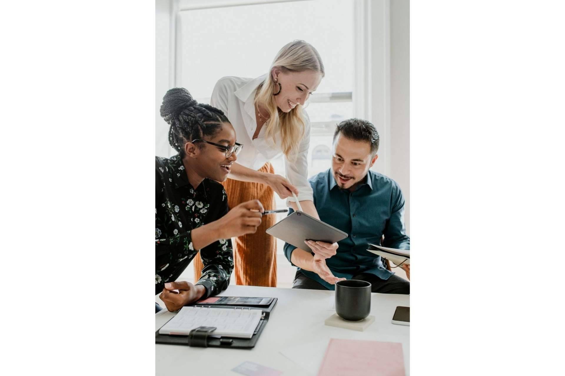 Contar con un profesional para llevar a cabo una estrategia de marketing digital