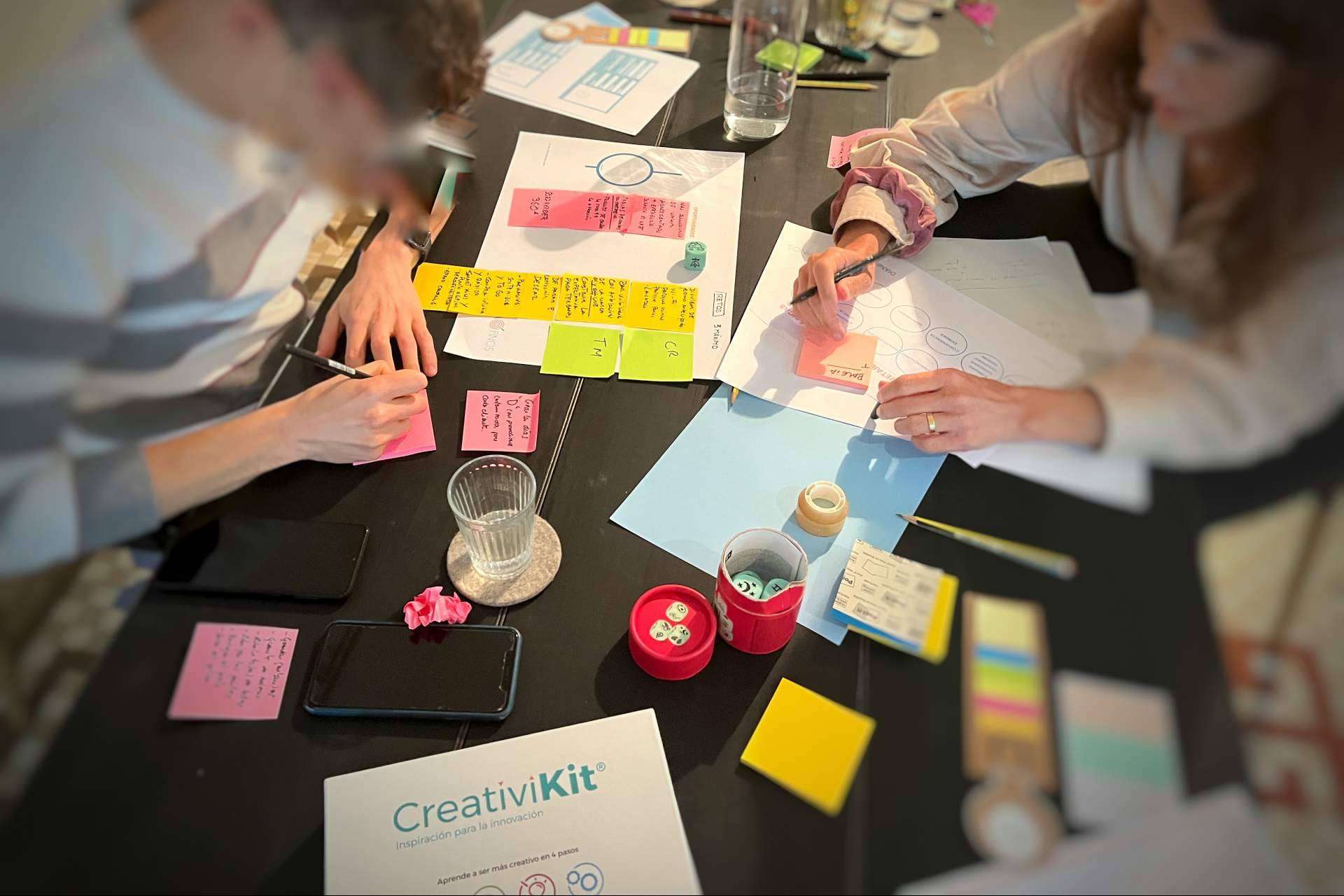 Los beneficios de aplicar creatividad e innovación en las empresas con la metodología Design Thinking, de la mano de Diana Pinos