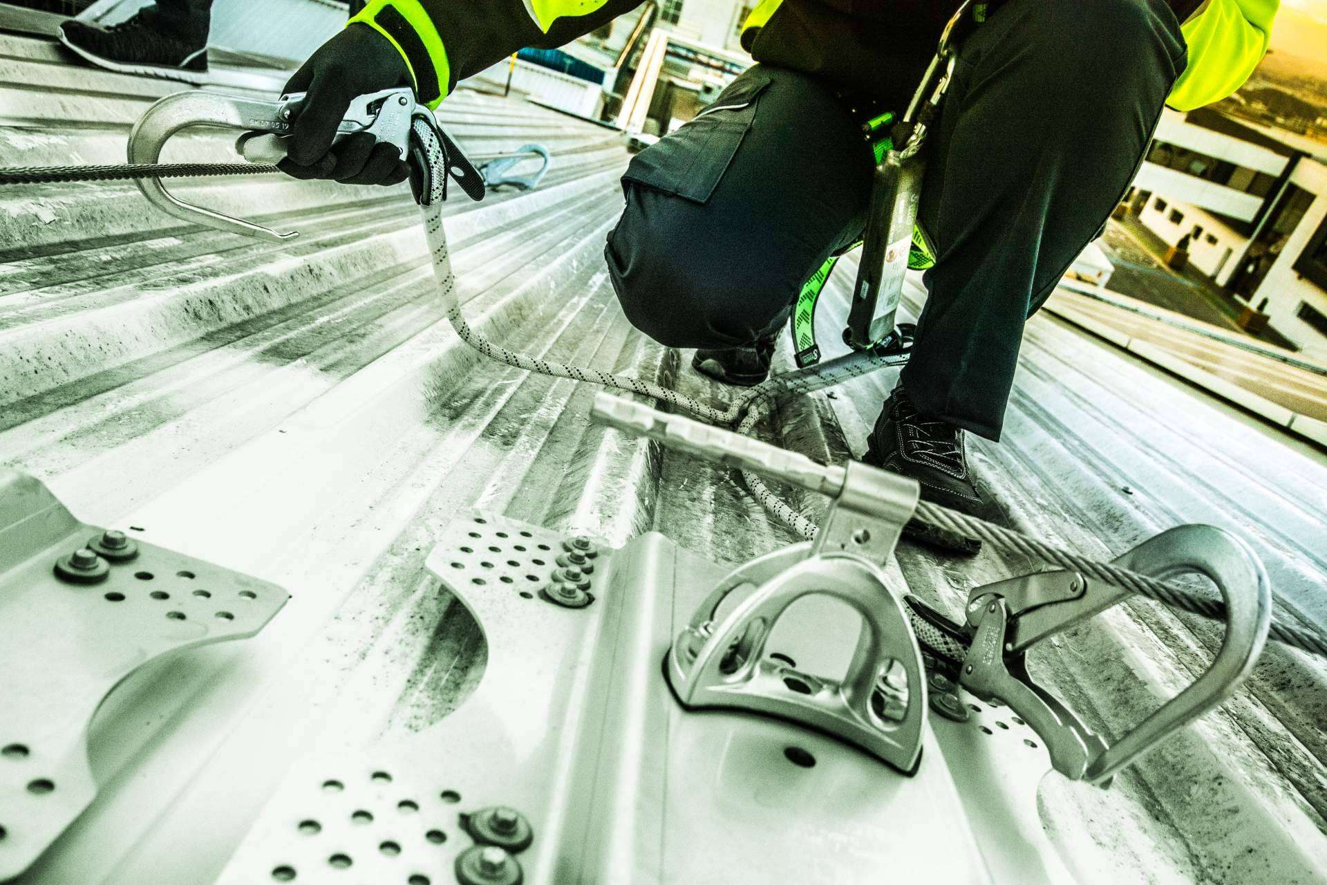WorkProtec sobre los EPI's indispensables para realizar trabajos de altura