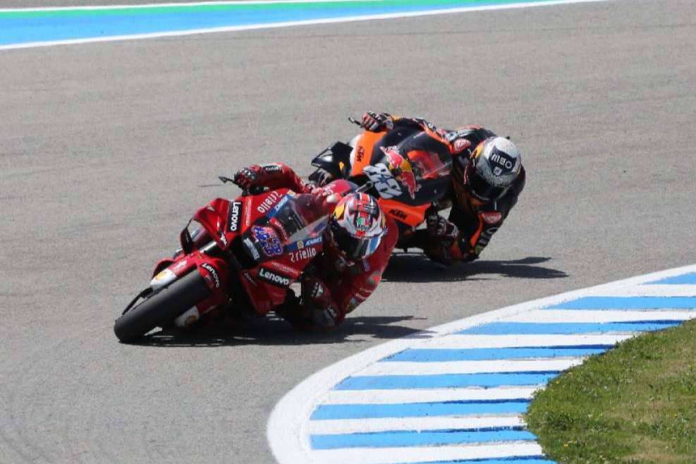 Los packs atractivos para MotoGP Aragón y MotoGP Valencia 2022 que ofrece Suitours