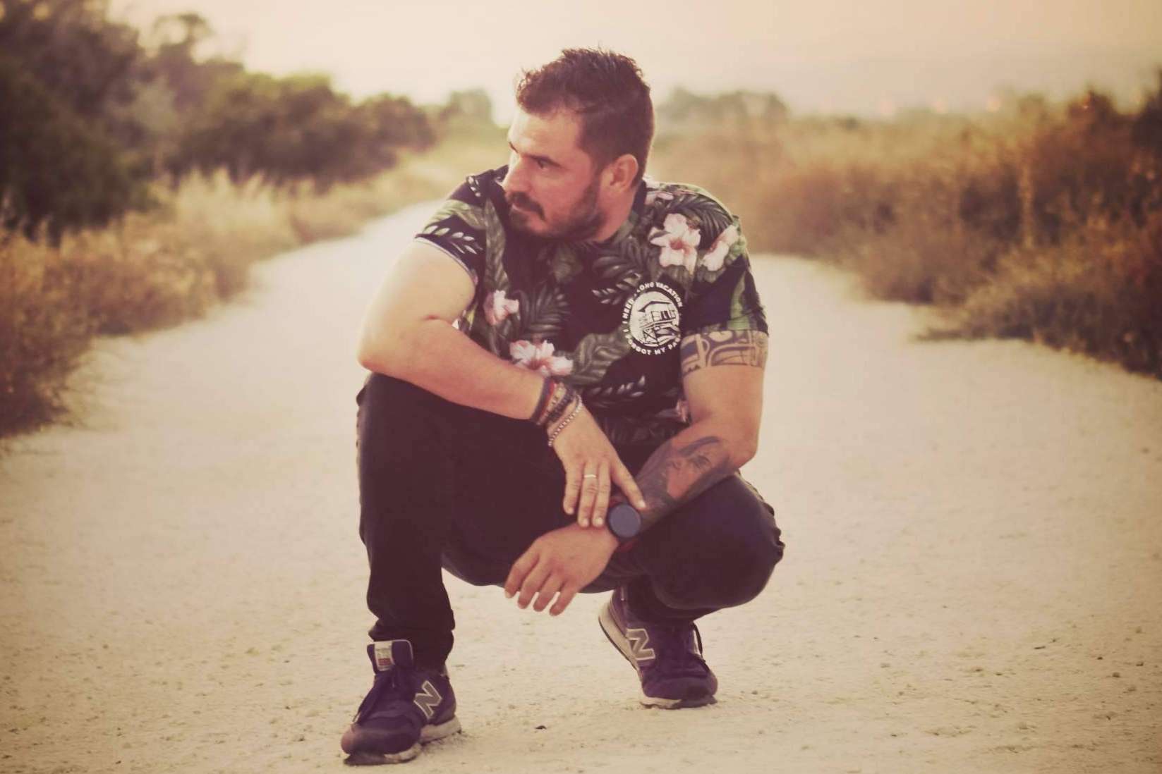 Contratar DJ y productor Paco Gómez para amenizar todo tipo de celebración o evento