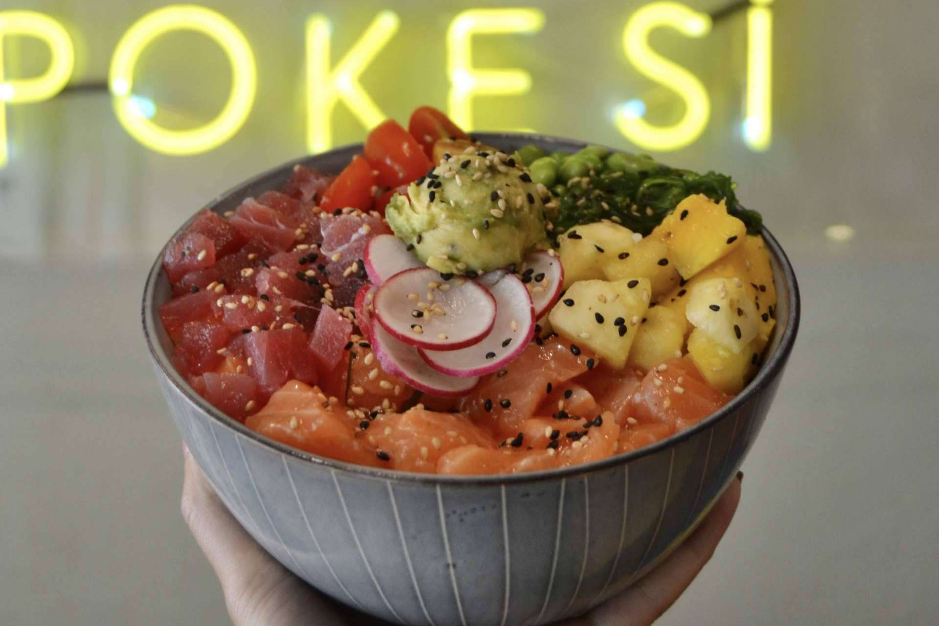 POKE Sí lleva sus stands de comida a los festivales Primavera Sound y Cruïlla y prepara la apertura de dos nuevos locales de poke bowls en Barcelona
