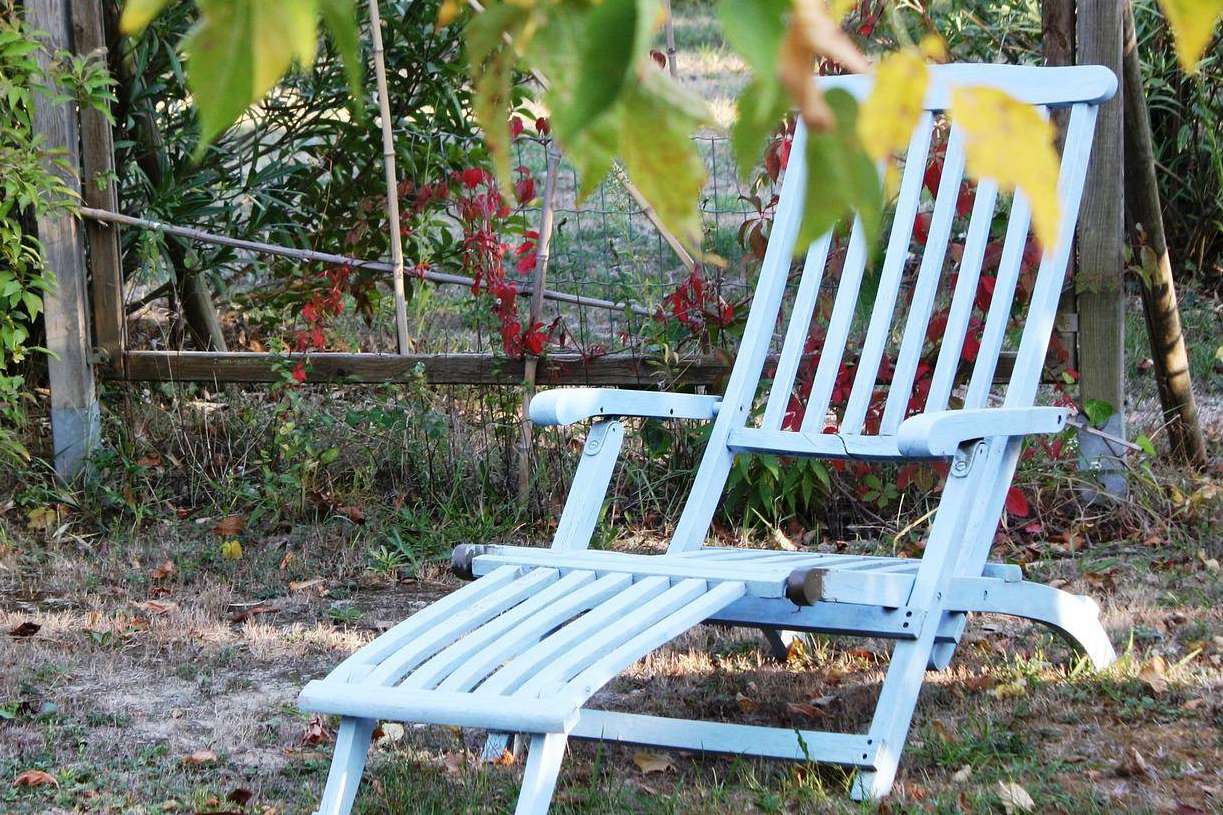 Tumbonas y hamacas de exterior para disfrutar del descanso bajo el sol, con Buychester