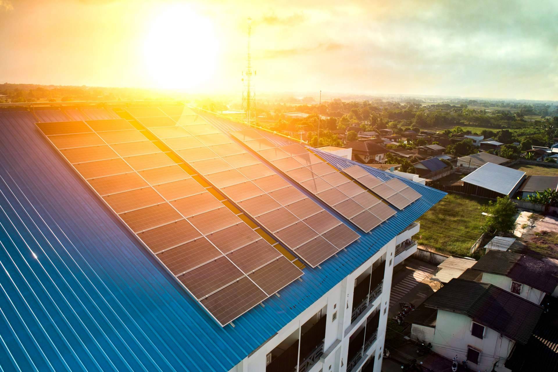 ¿Por qué escoger compartir una instalación de placas solares?