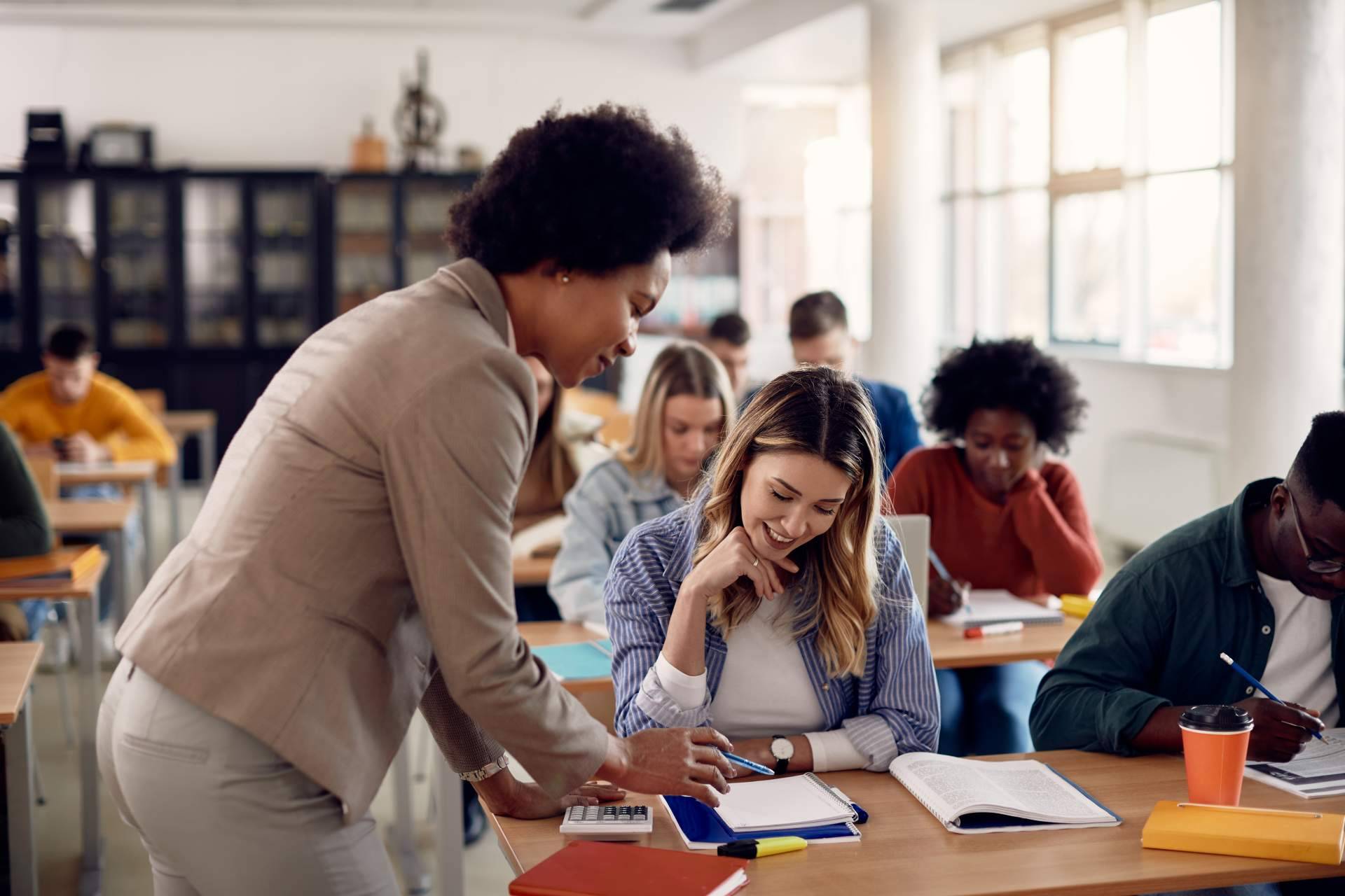 Hacer TFG y su guía para saber qué estudiar en las diferentes universidades españolas