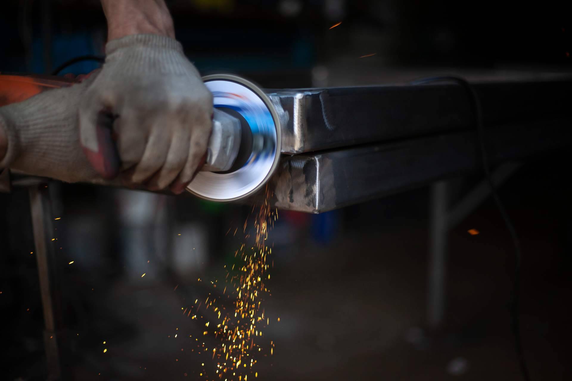Fenelux, una de las empresas referentes de carpintería metálica y de aluminio en Asturias