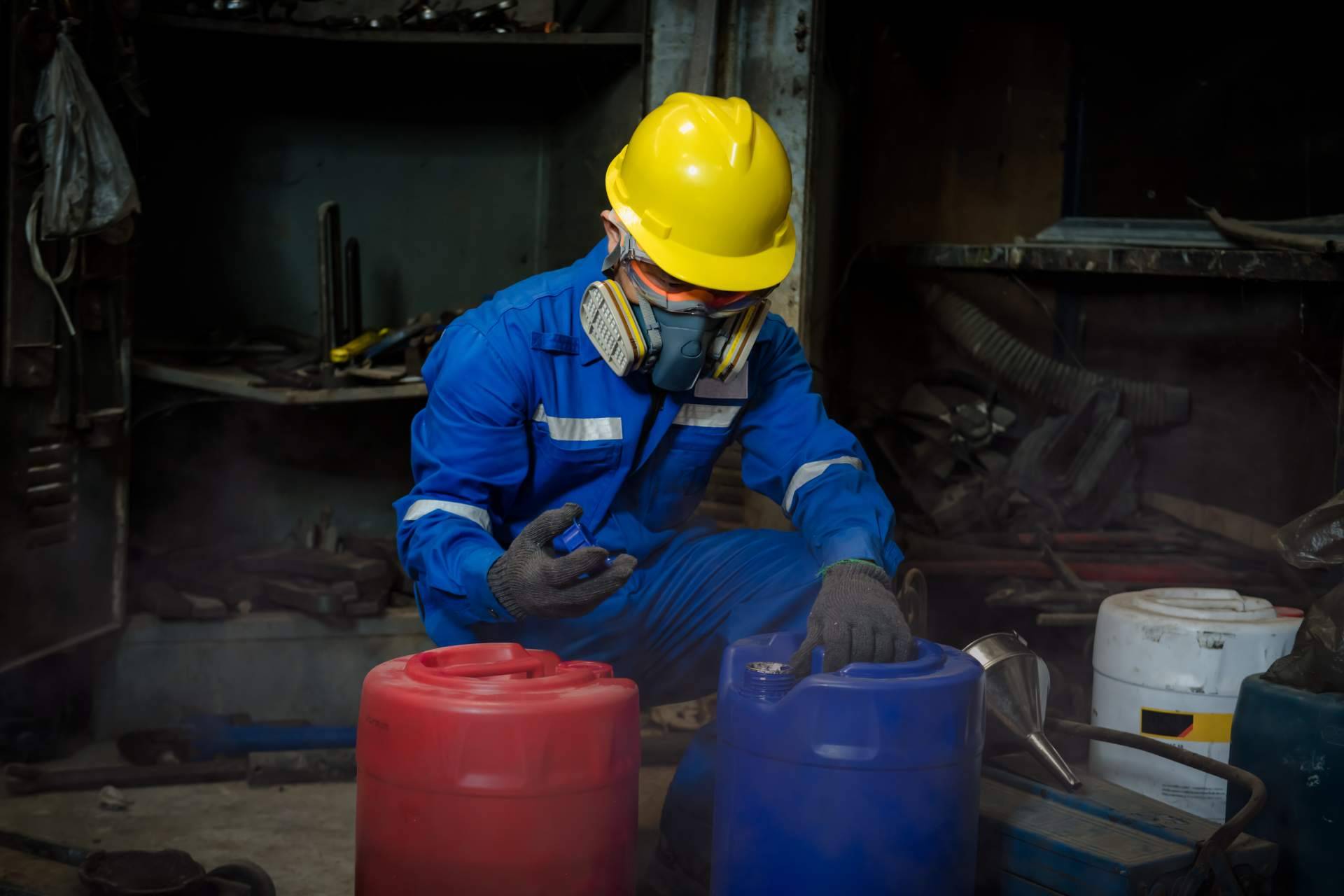 Absorbentes y Cubetos recalca la importancia de la seguridad industrial