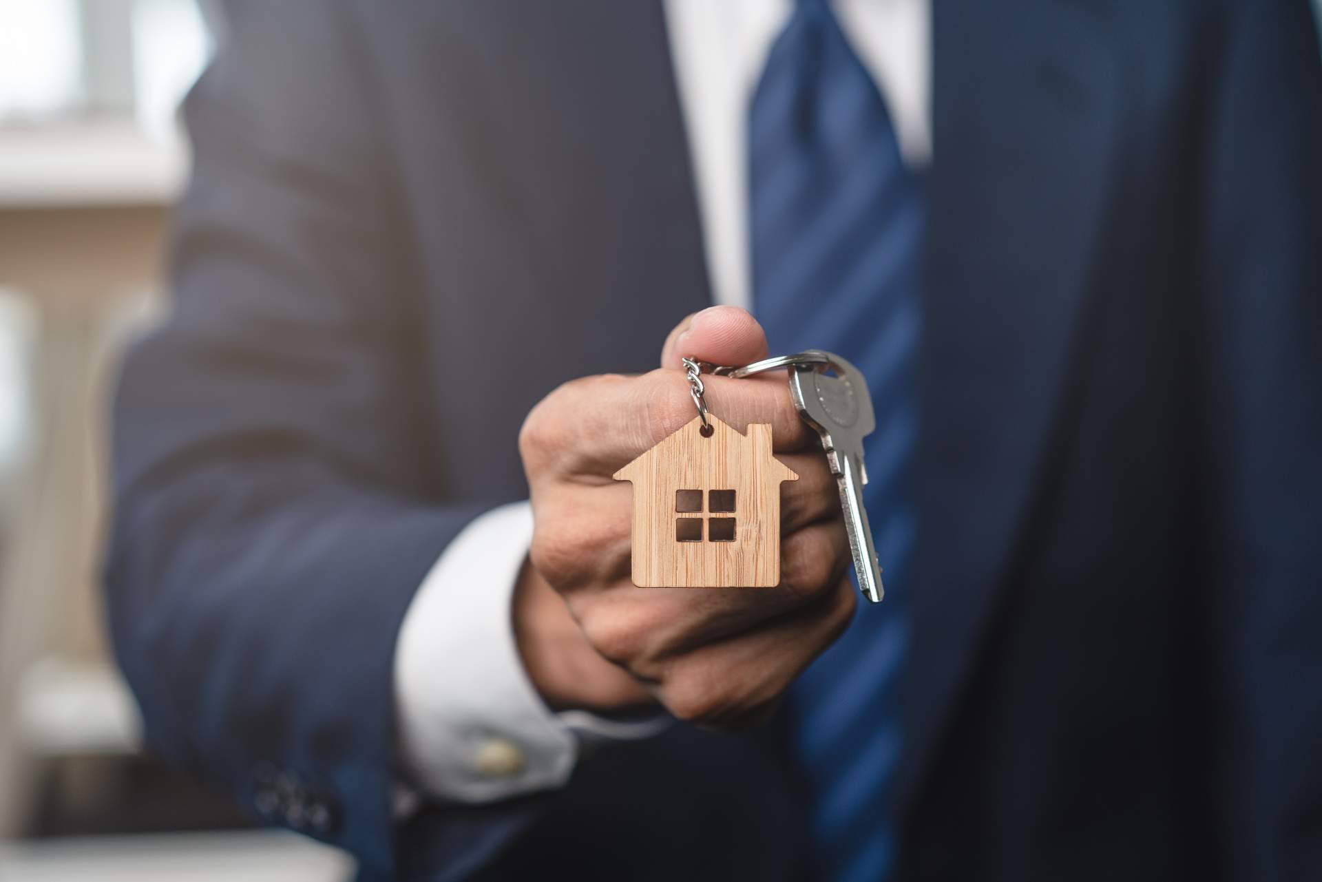 Urbane International Real Estate ofrece gestión personalizada para vender piso Barcelona