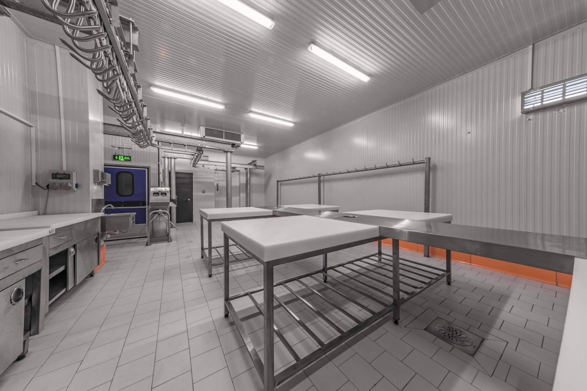 AACORE SUPPLY ofrece cámaras frigoríficas para comercios