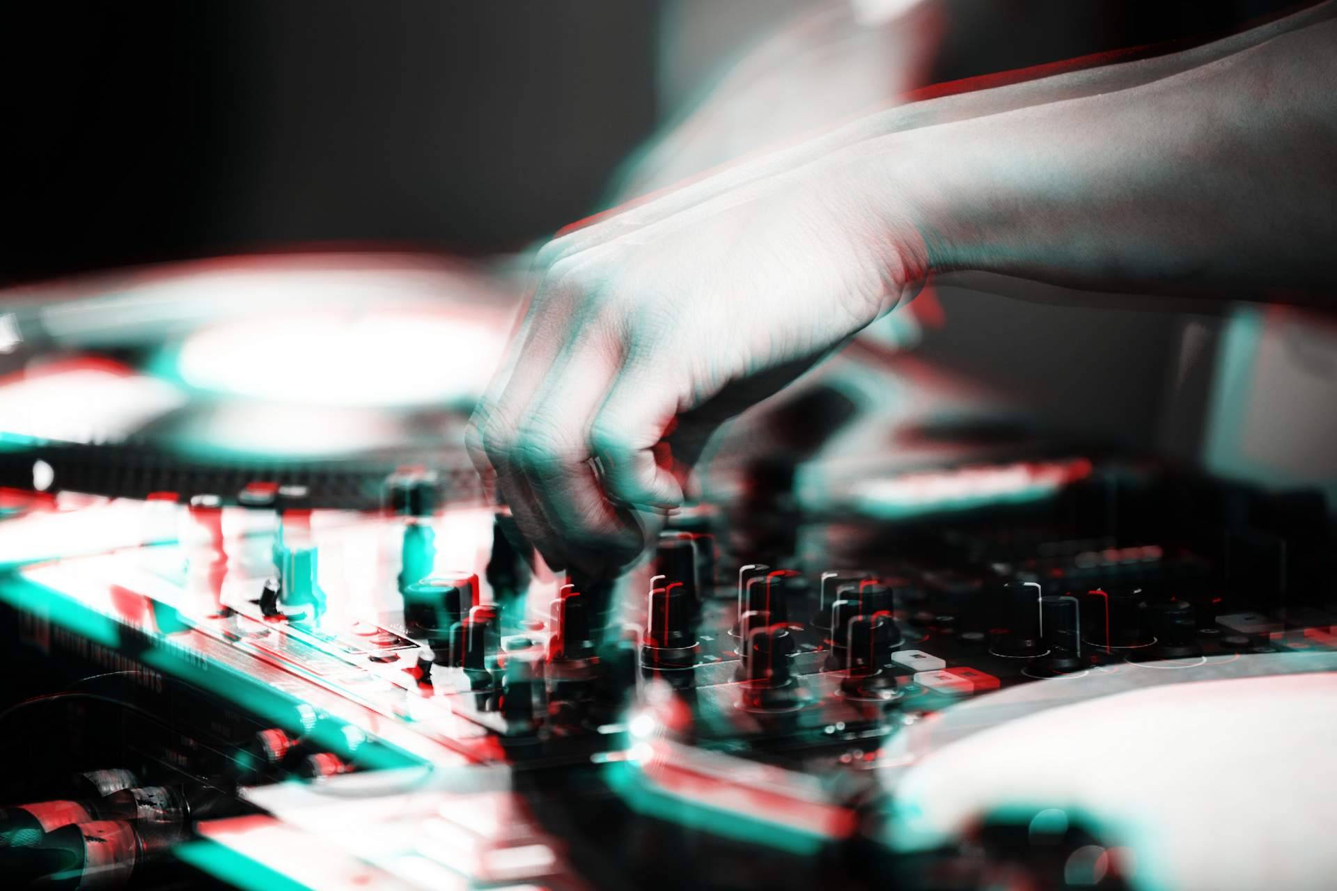 Paco Gómez como DJ en festivales