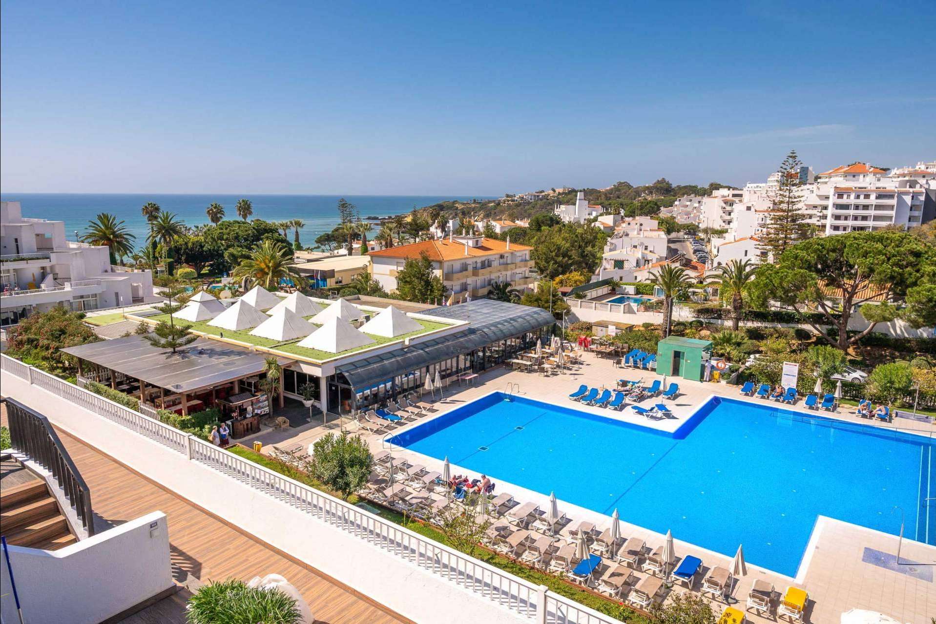 El encanto que ofrecen Lisboa y Algarve, alojarse en villas y apartamentos con ISholidays.com