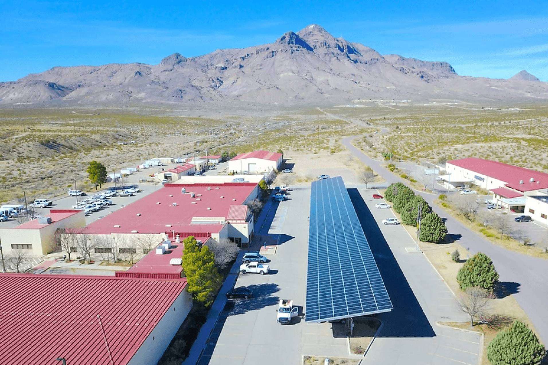El autoconsumo fotovoltaico en marquesina es cada vez más accesible, de la mano de SpotiCharge