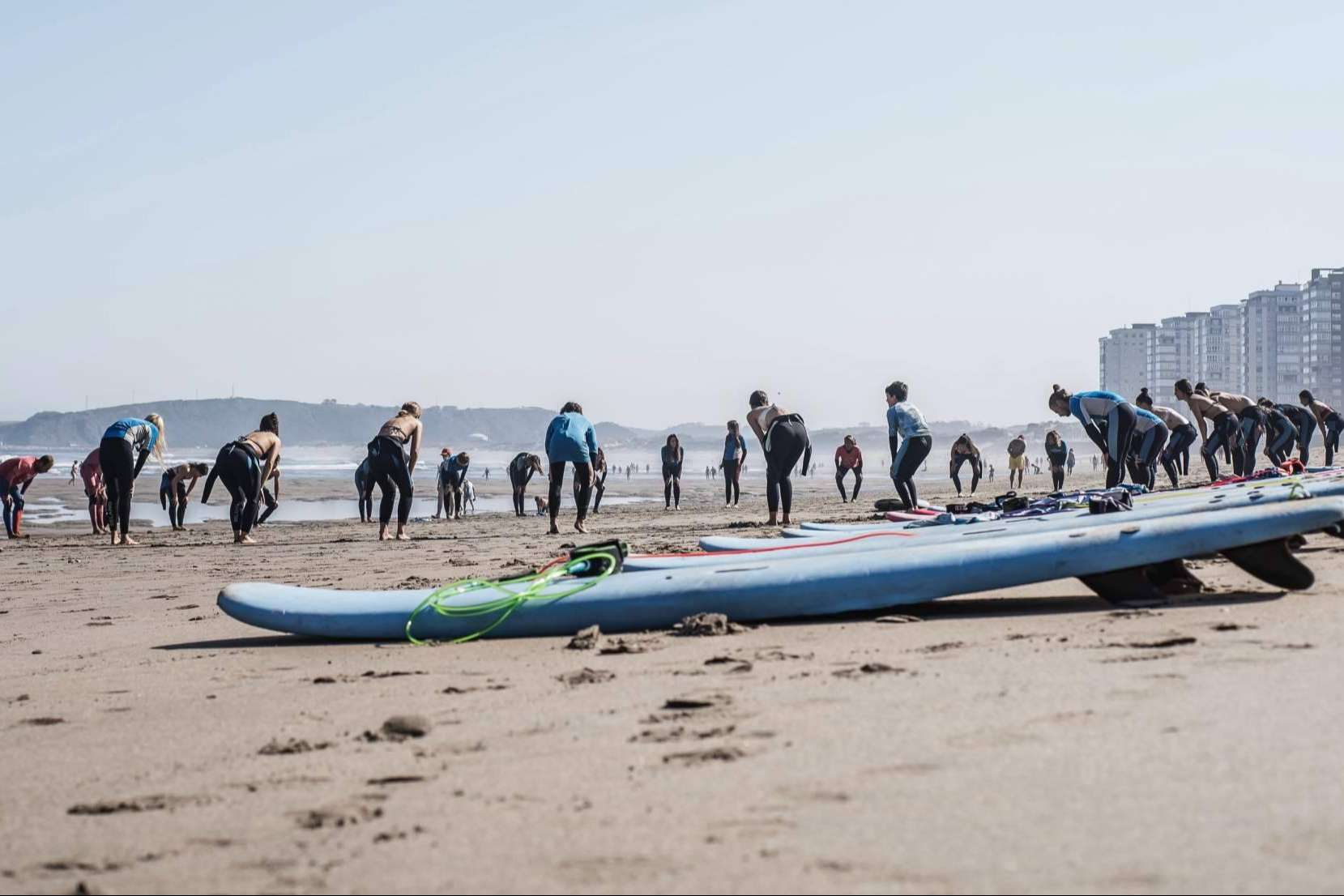 El ambiente beach lifestyle y surf que ofrece Family Surfers - Surfcamp Las Dunas