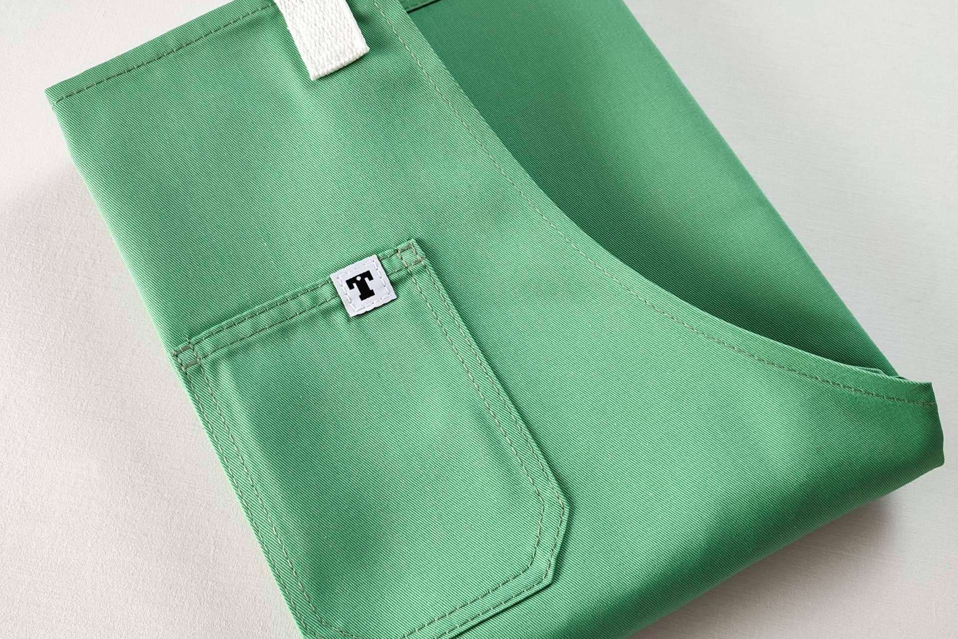 Tablyer, una nueva marca de delantales originales y diferentes
