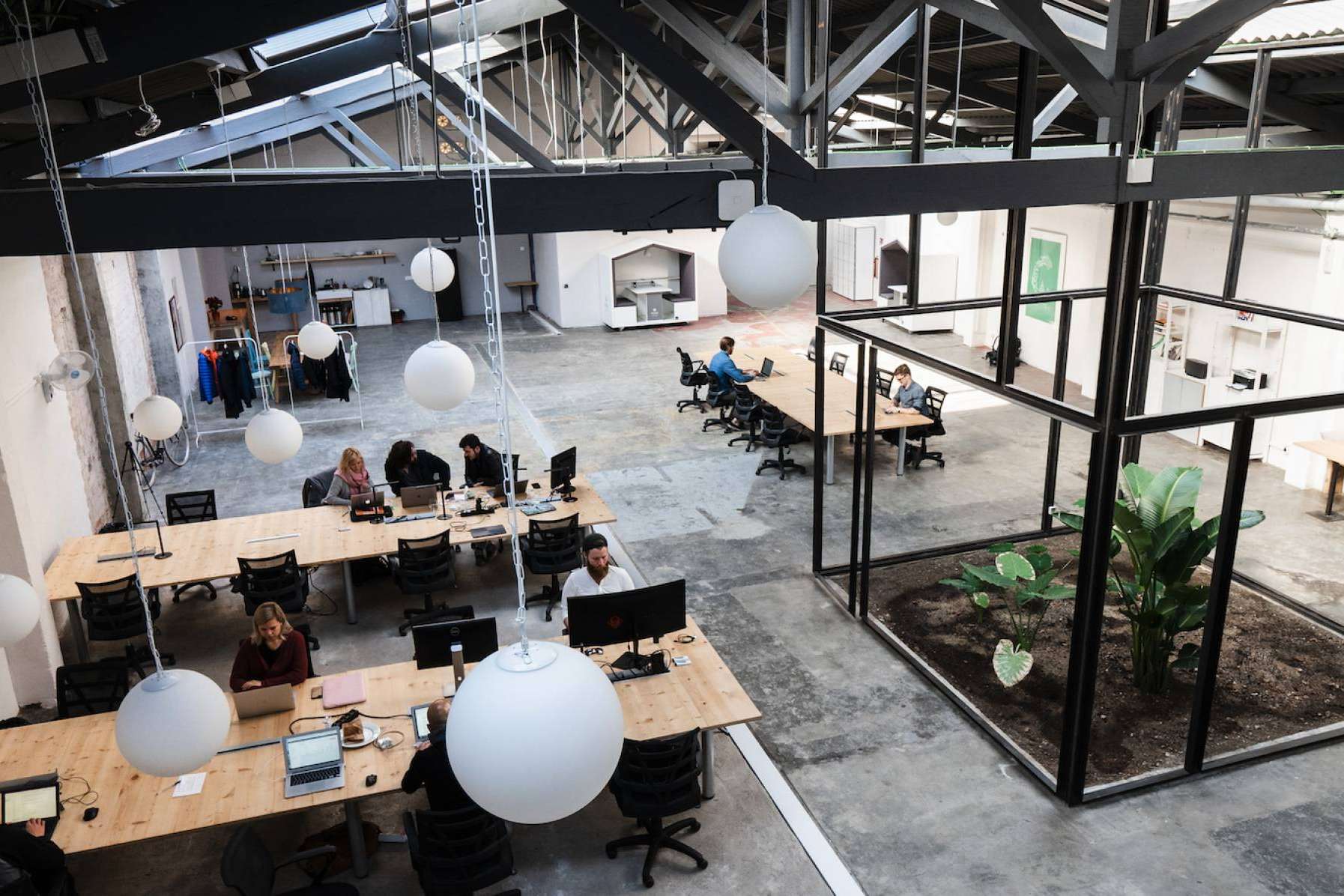 Encontrar oficinas en Barcelona de manera rápida con Sitandplug