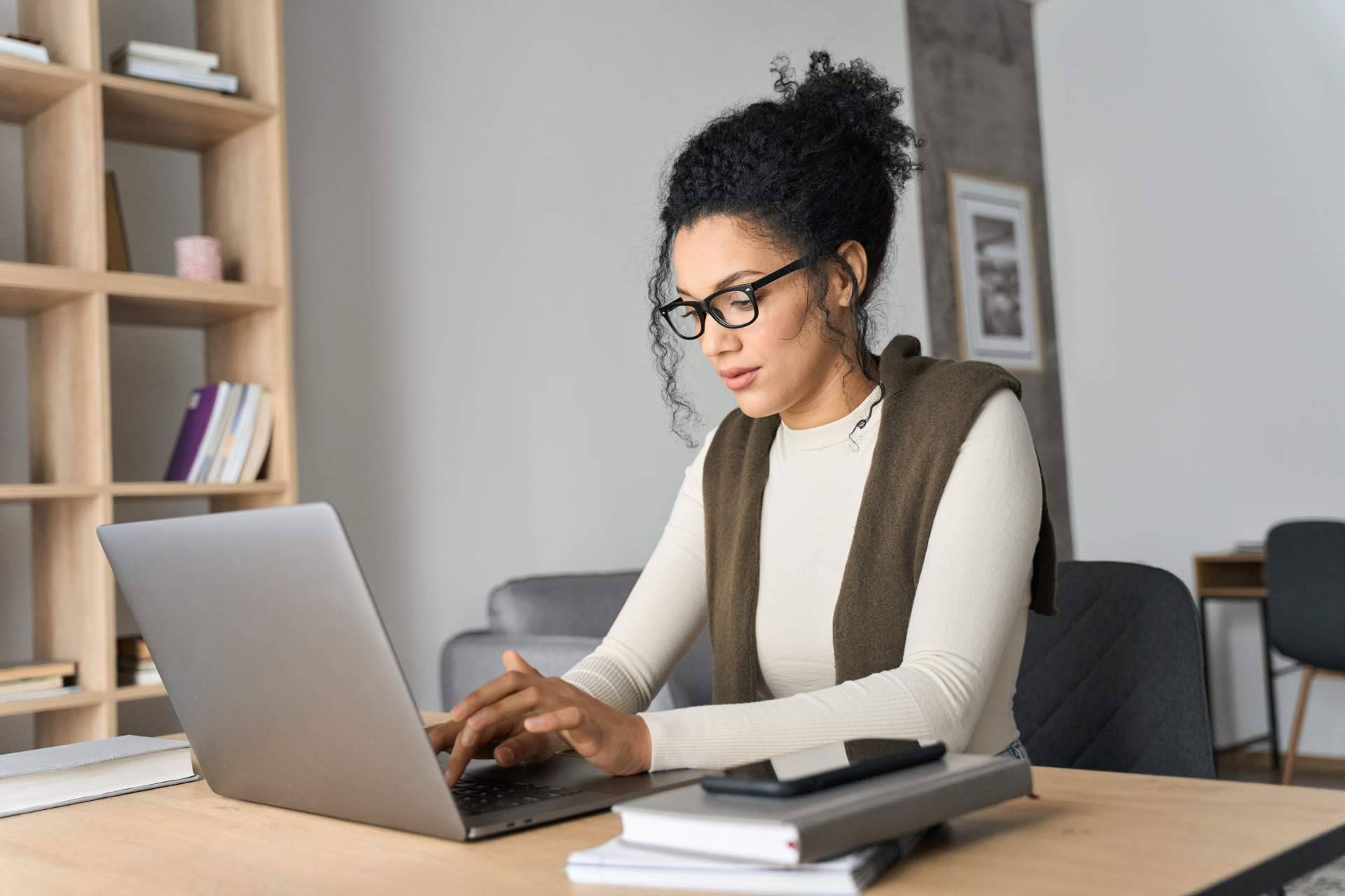 Mejorar las habilidades de escritura, gracias a la herramienta Reescribir Textos