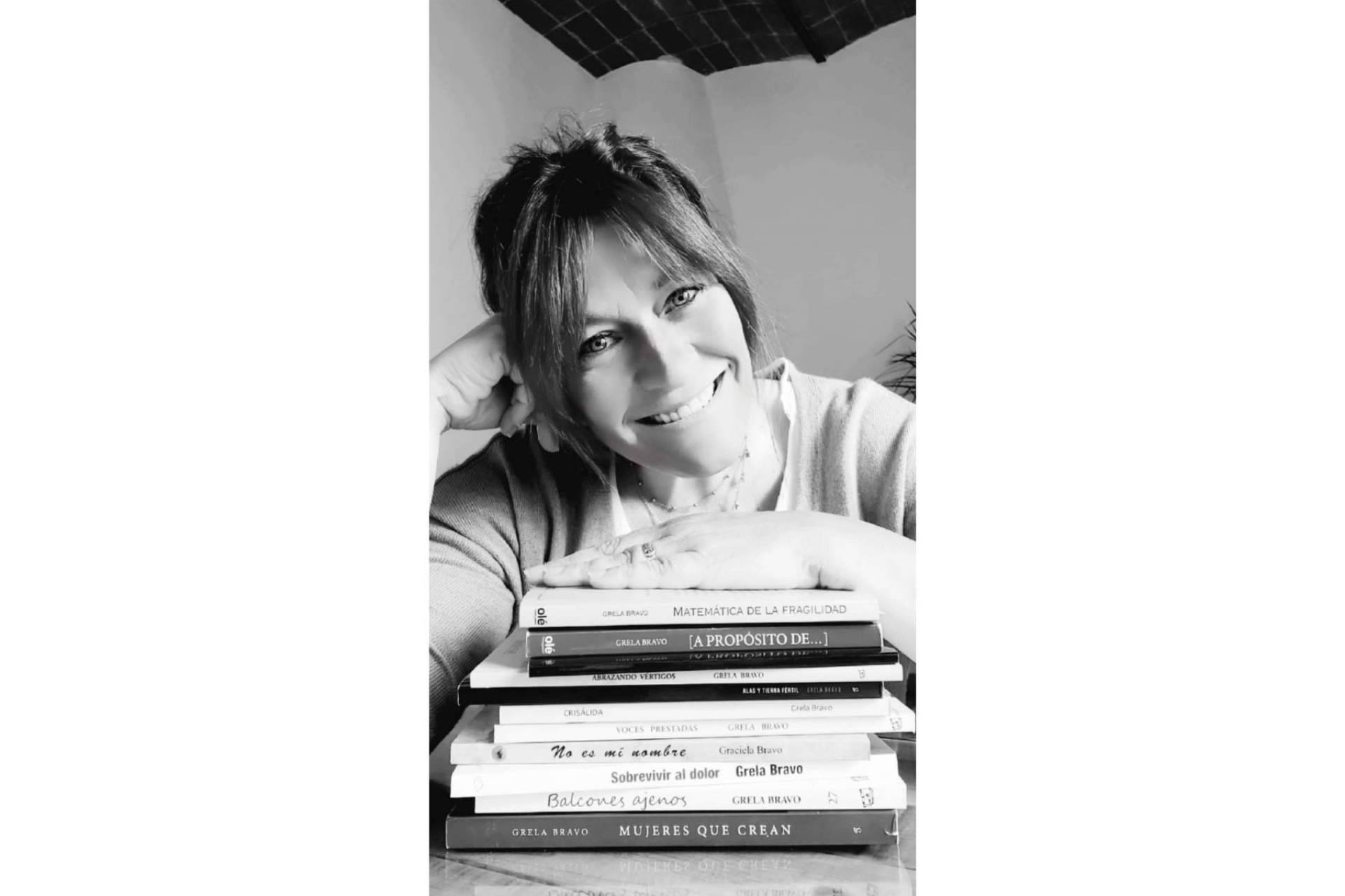 'Maneras de decirlo', el doceavo libro de Grela Bravo, con el que invita a abrazar la libertad