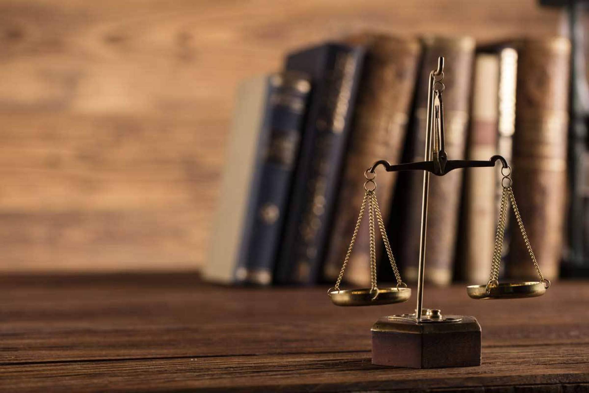¿En qué consiste la falsedad documental?, por Bufete Ruiz y Reguant