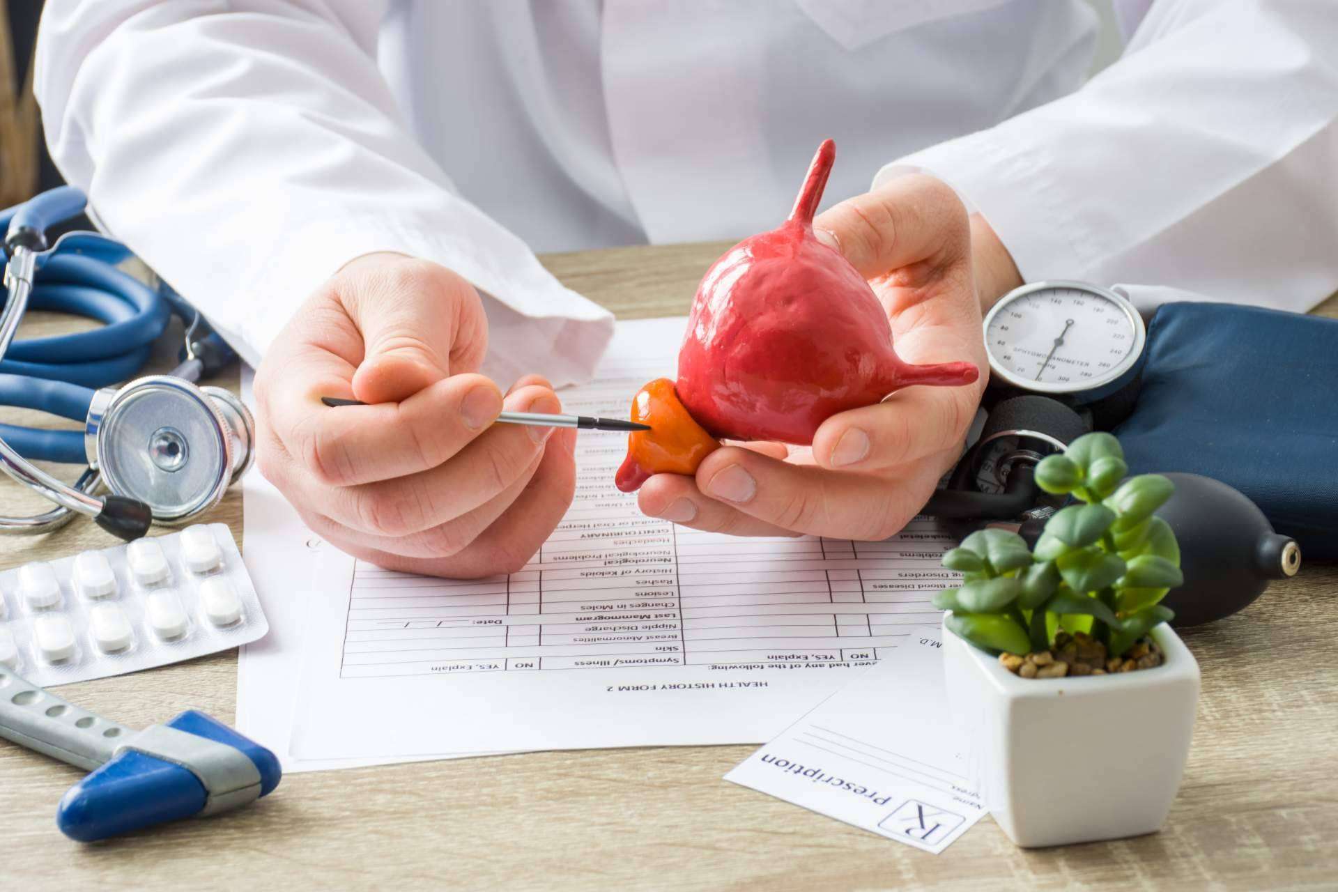 ROC Clinic sobre la importancia de acudir al urólogo a tiempo para prevenir enfermedades comunes entre los hombres