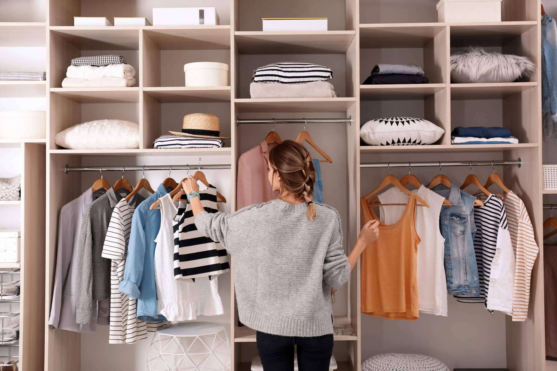 Muebles Fun ofrece un amplio catálogo de armarios vestidor