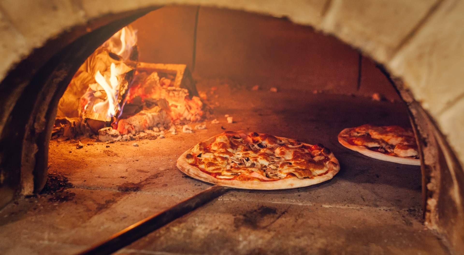 La gastronomía italiana de Mozzarella E Basílico, los ingredientes locales y productos de calidad son su éxito principal