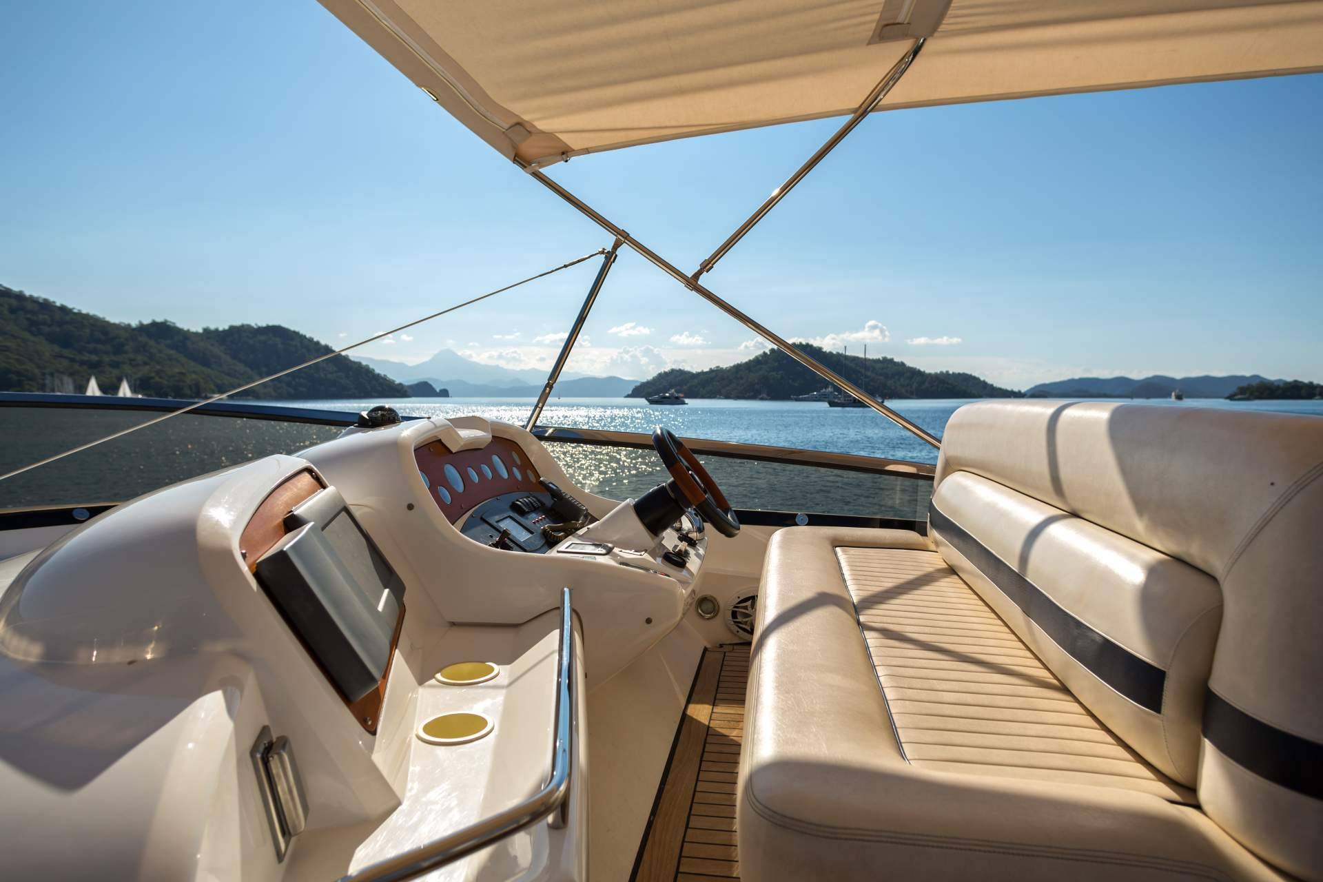La tienda online de Nova Argonautica dispone de boat accessories
