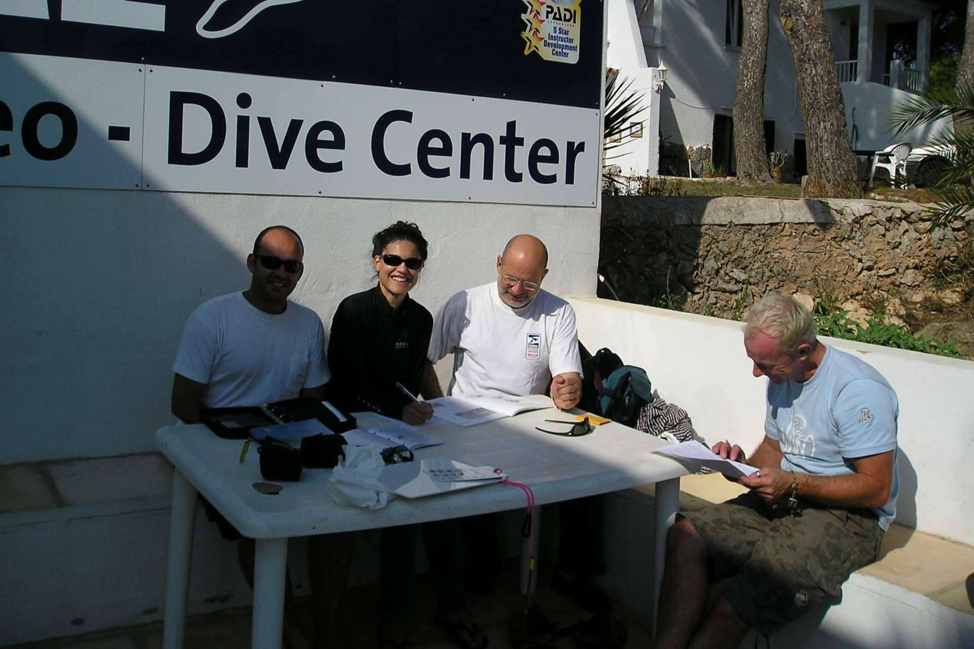 Curso de Dive Guide para convertirse en instructor de buceo con Scuba Plus
