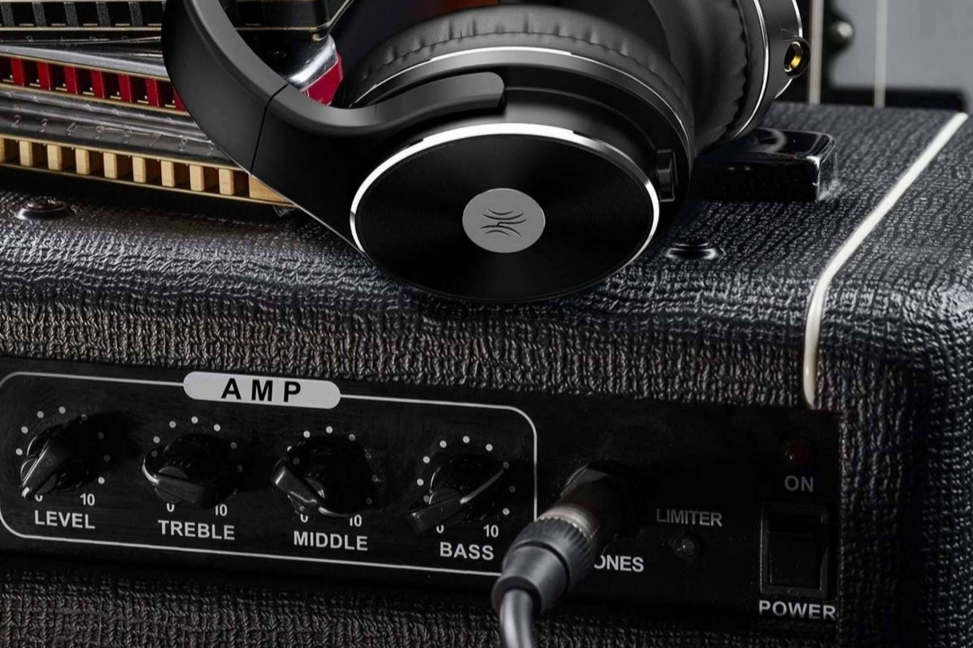 Los auriculares profesionales de Aulover para realizadores de películas y locutores