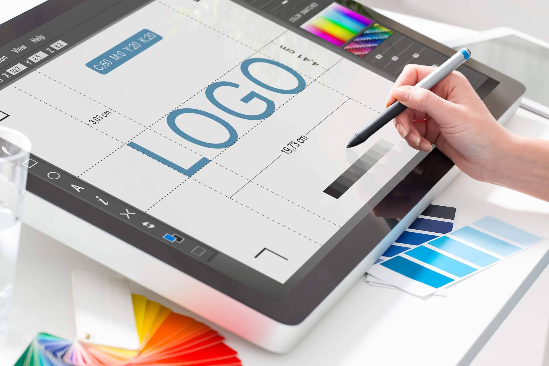 ¿Por qué es importante diseñar una estrategia de branding creativa y adaptada a los objetivos de la empresa?, con BCM Marketing